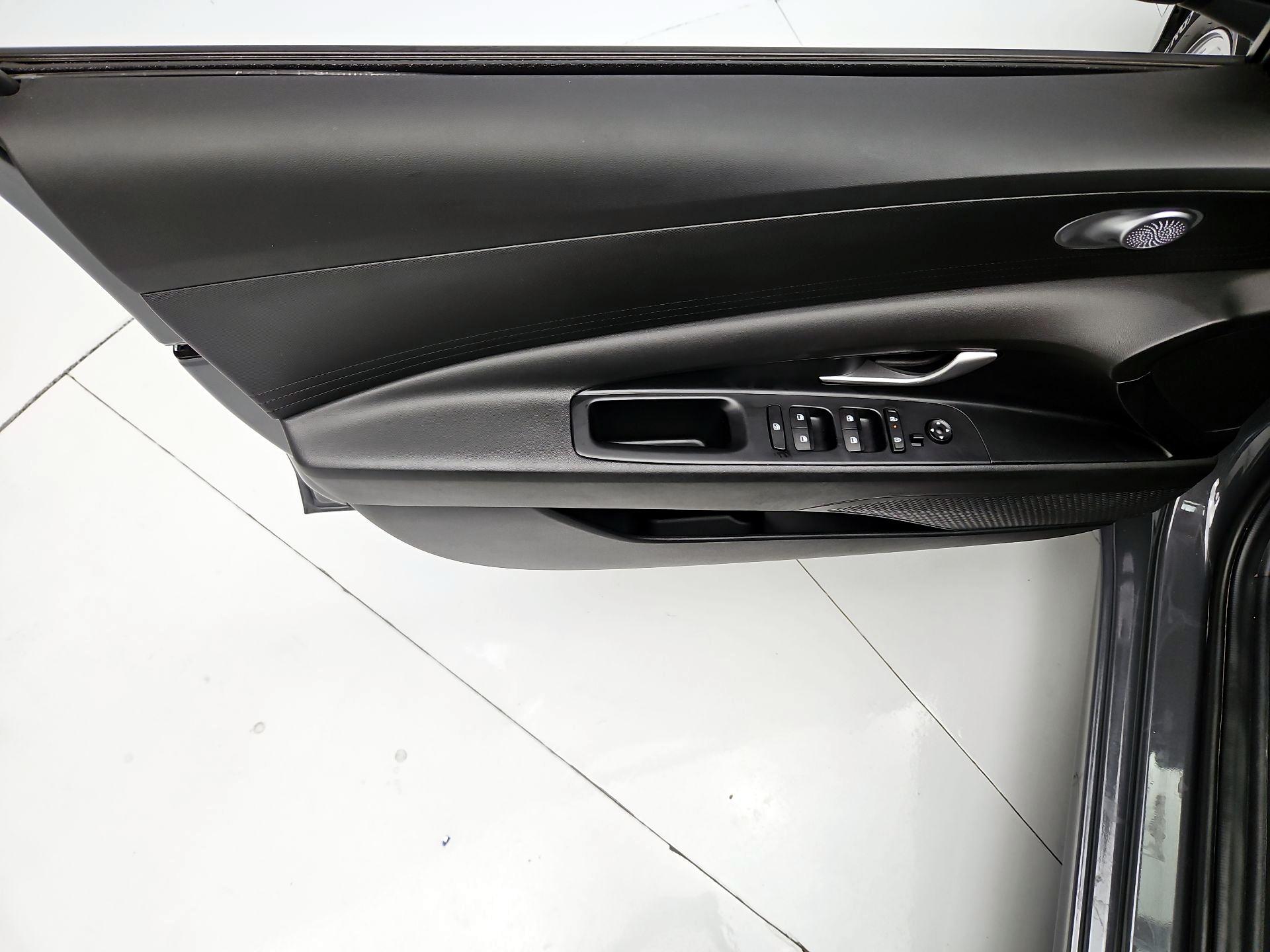 Thumbnail: 2024 Hyundai Elantra - 12