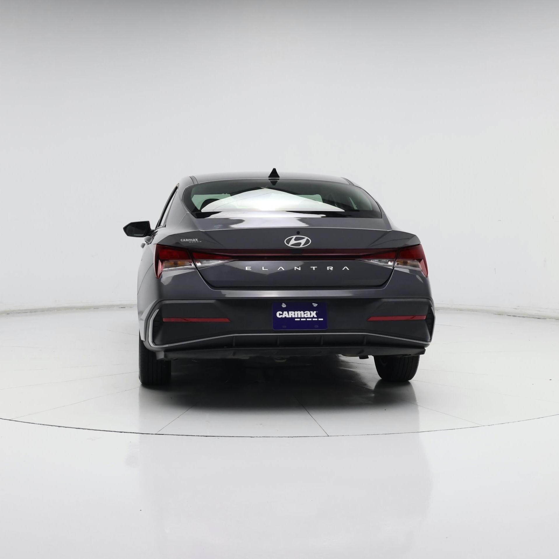 Thumbnail: 2024 Hyundai Elantra - 6
