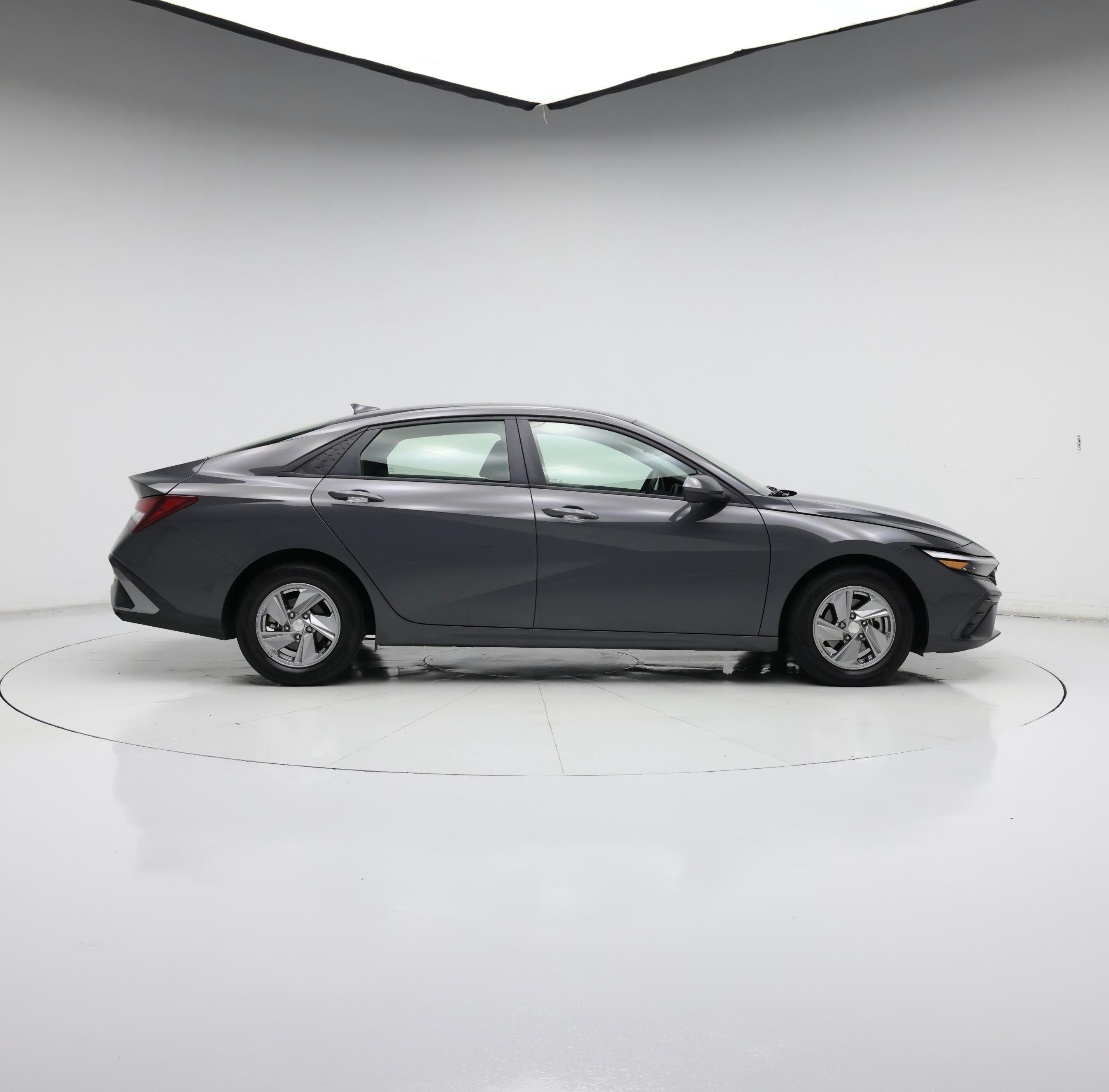 Thumbnail: 2024 Hyundai Elantra - 7