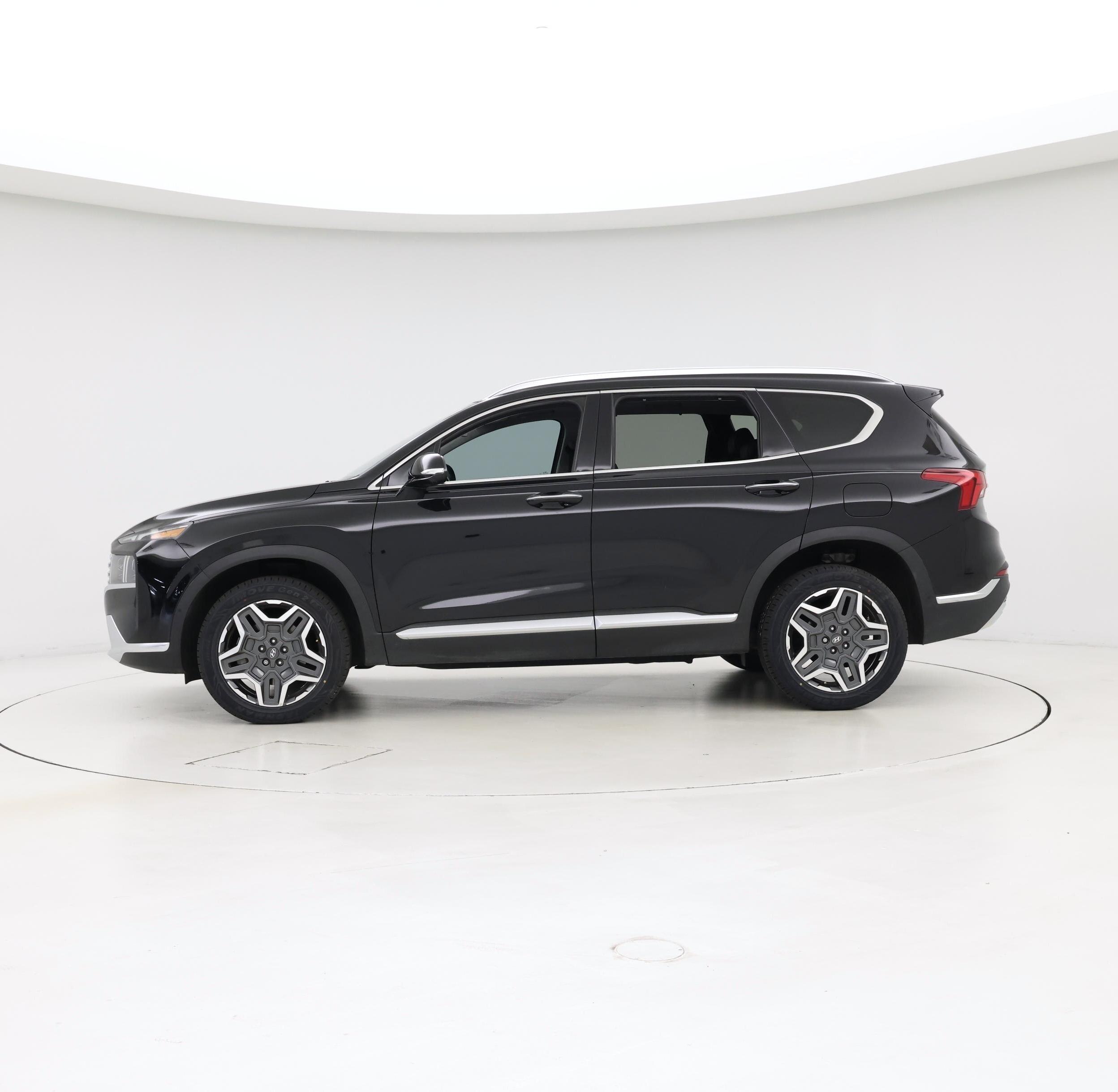 Thumbnail: 2022 Hyundai Santa Fe - 3