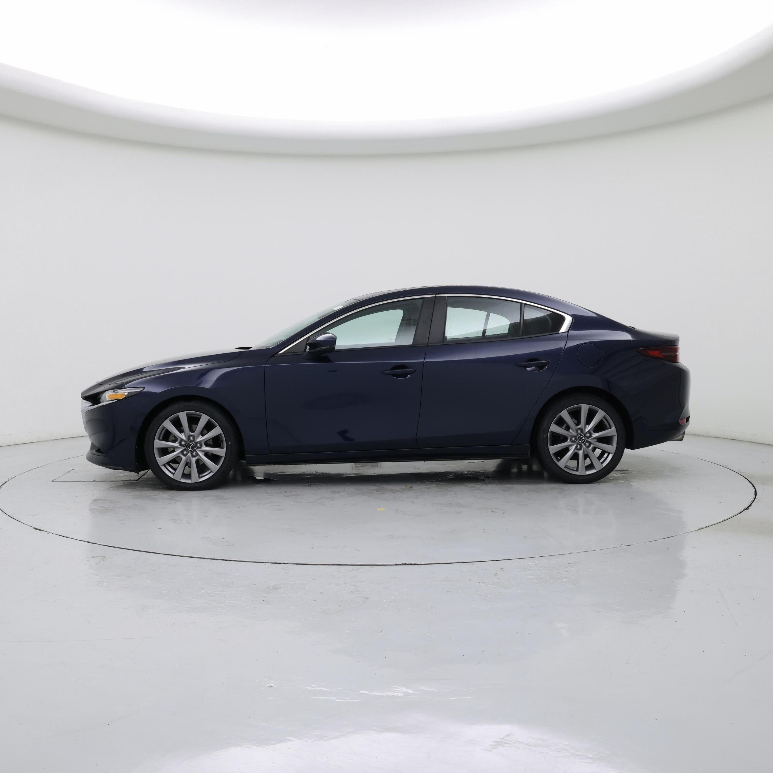 Thumbnail: 2021 Mazda Mazda3 - 3