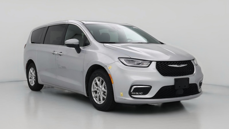 2023 Chrysler Pacifica Touring Hero Image