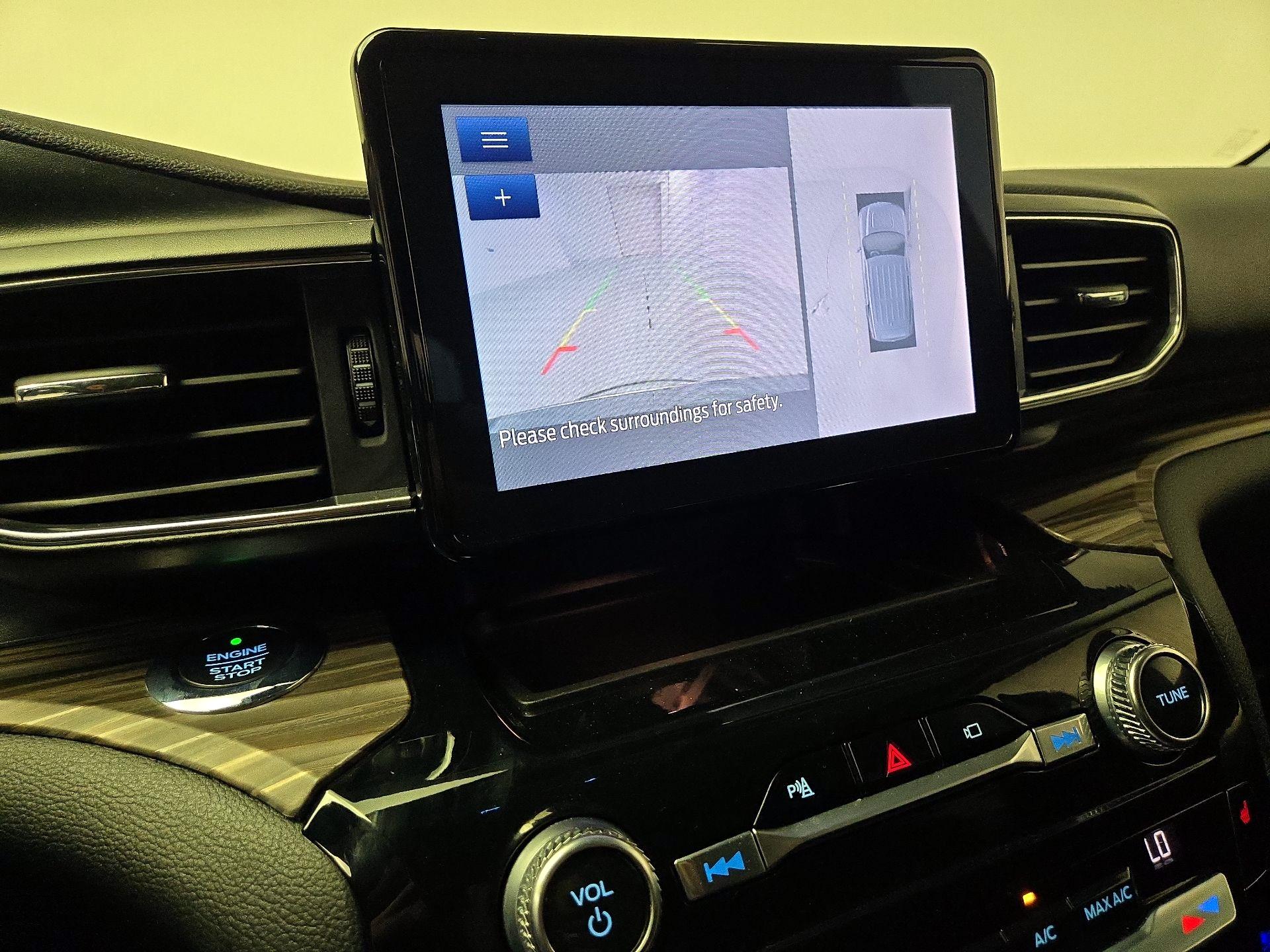 Thumbnail: 2021 Ford Explorer - 15