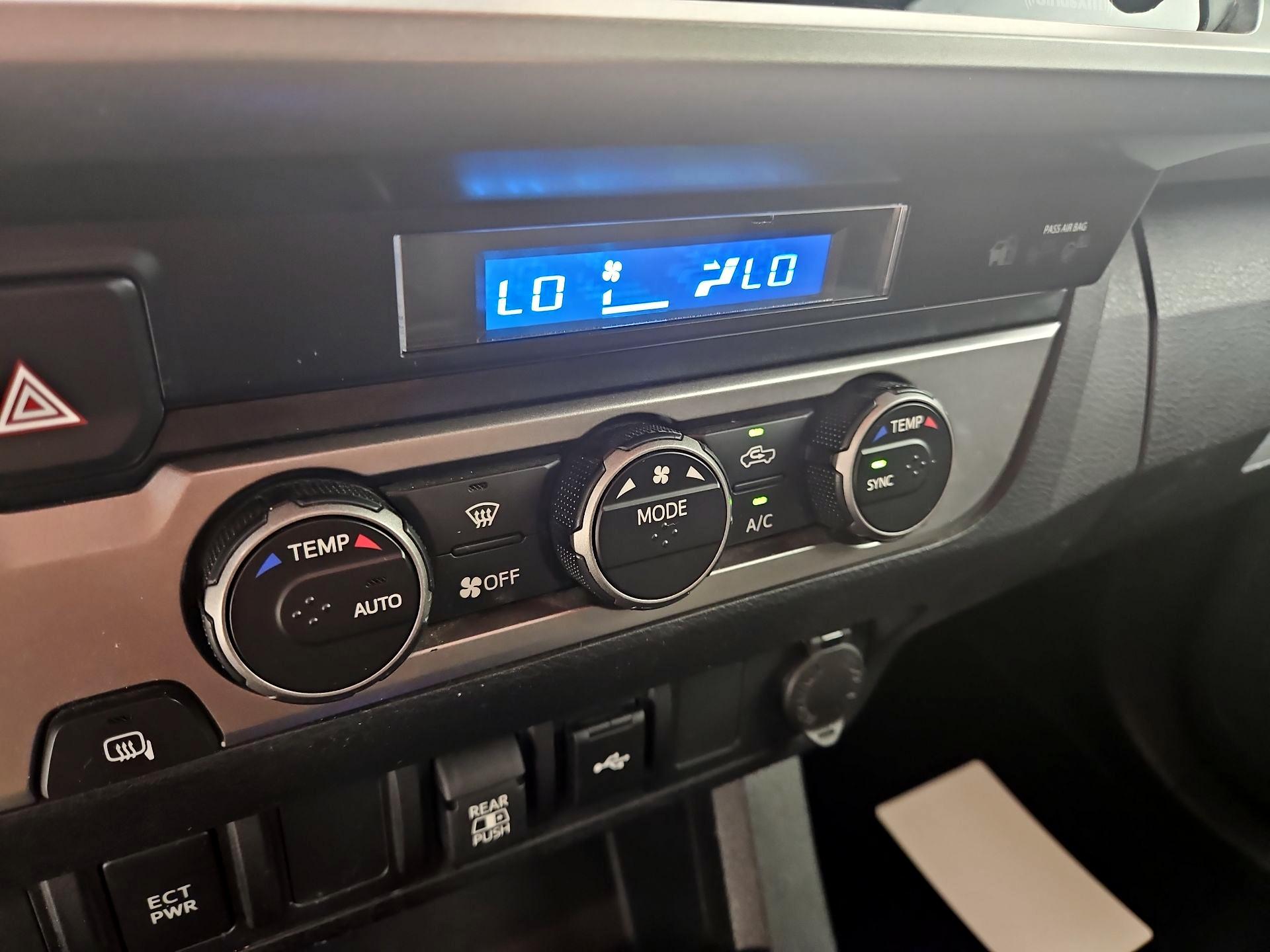 Thumbnail: 2023 Toyota Tacoma - 16