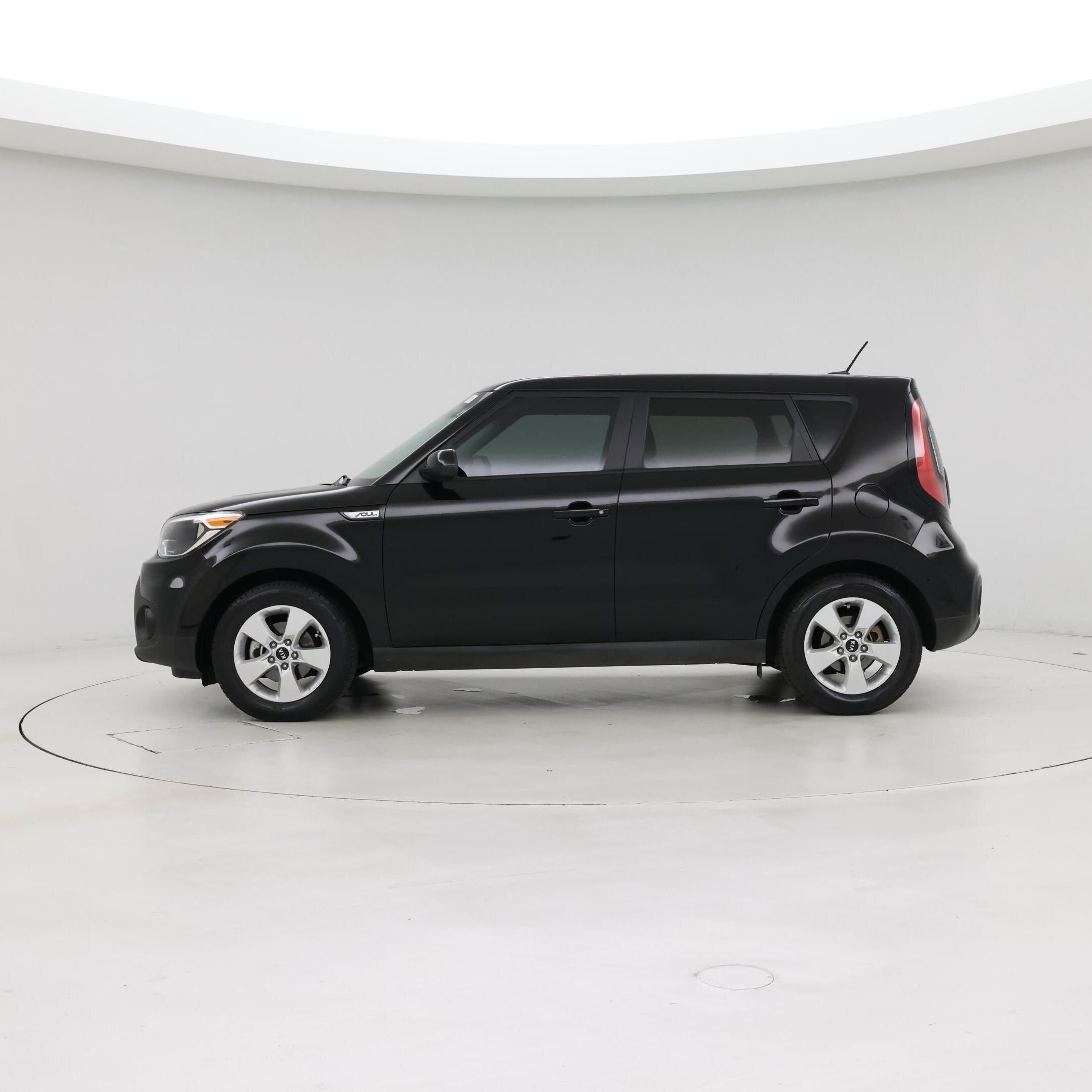 Thumbnail: 2019 Kia Soul - 3