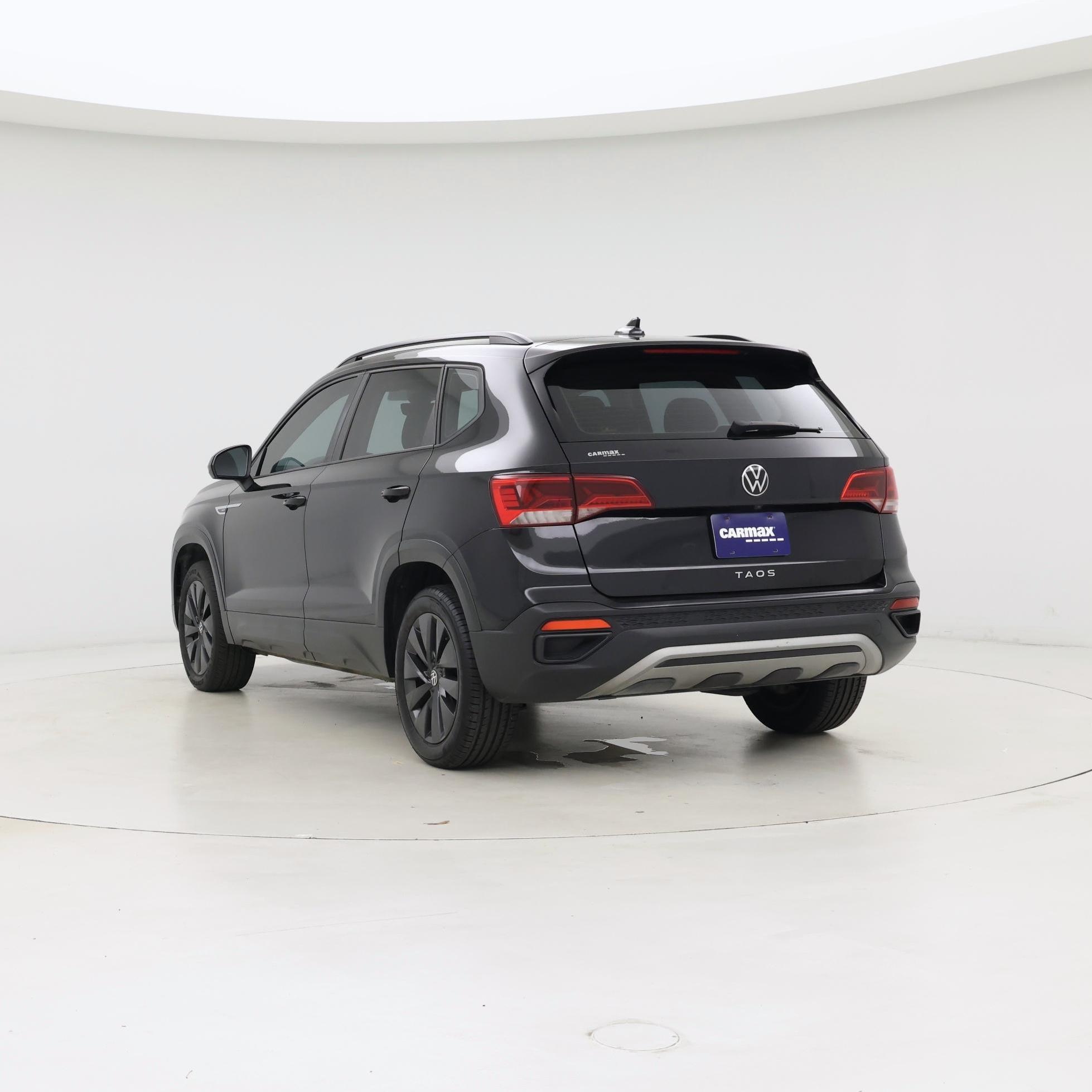 Thumbnail: 2022 Volkswagen Taos - 2