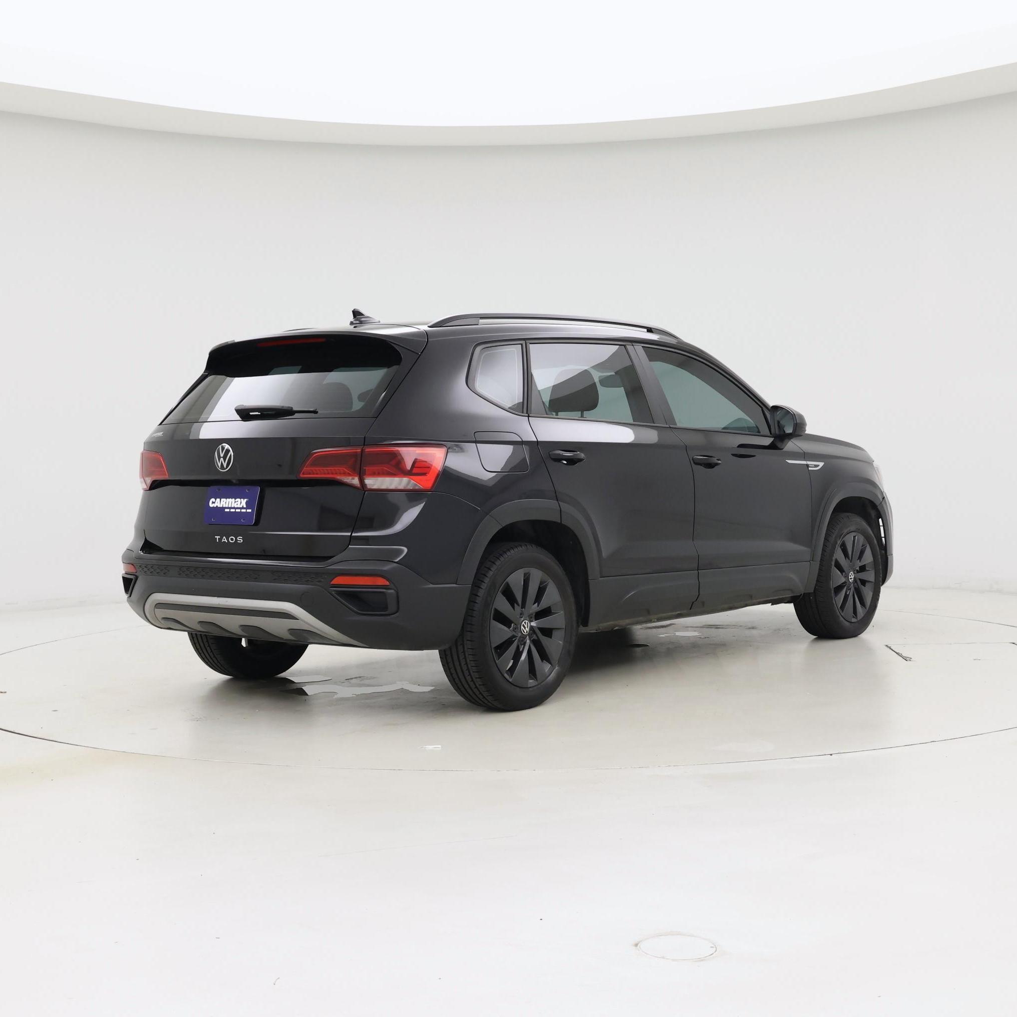 Thumbnail: 2022 Volkswagen Taos - 8