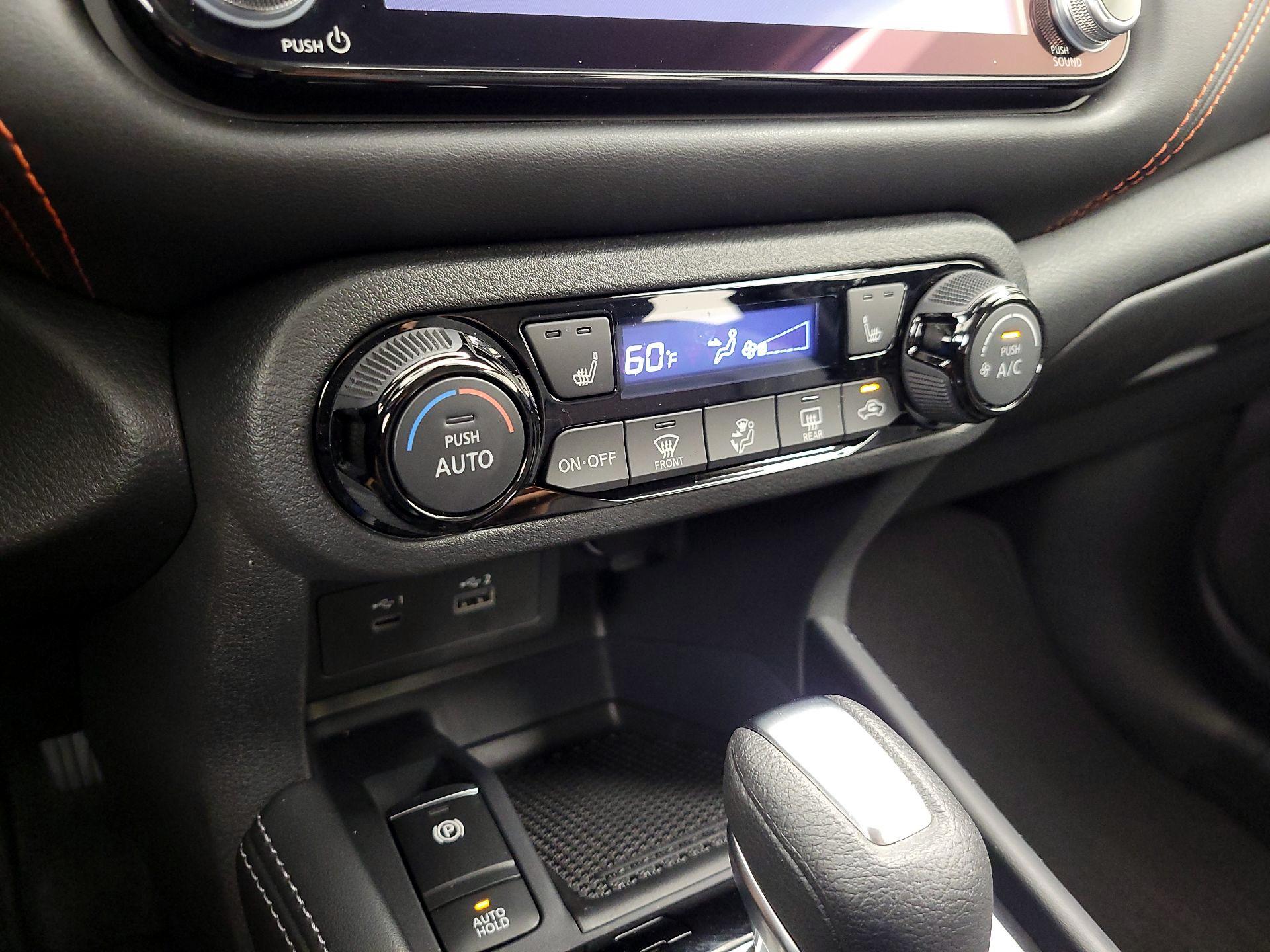 Thumbnail: 2024 Nissan Kicks - 16