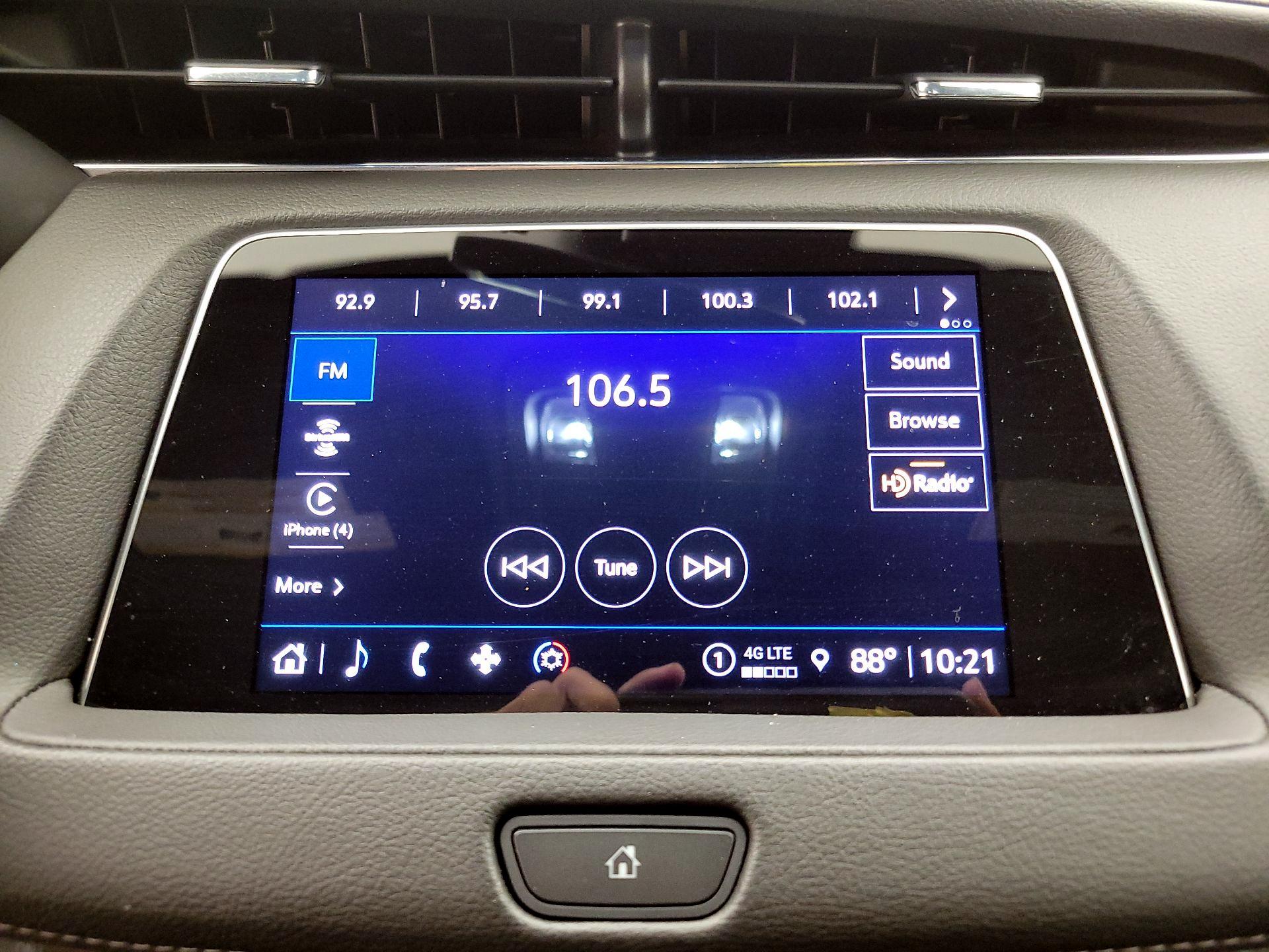 Thumbnail: 2023 Cadillac XT4 - 15