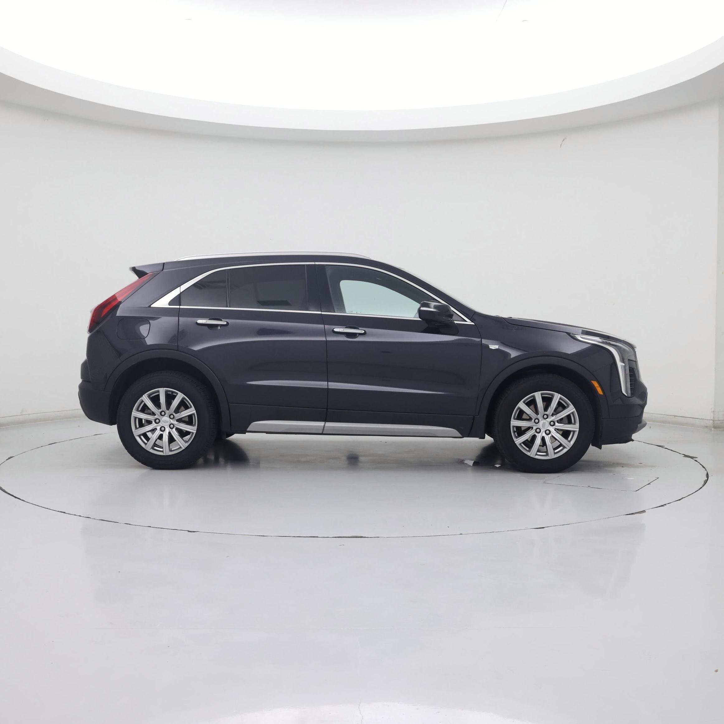 Thumbnail: 2023 Cadillac XT4 - 7