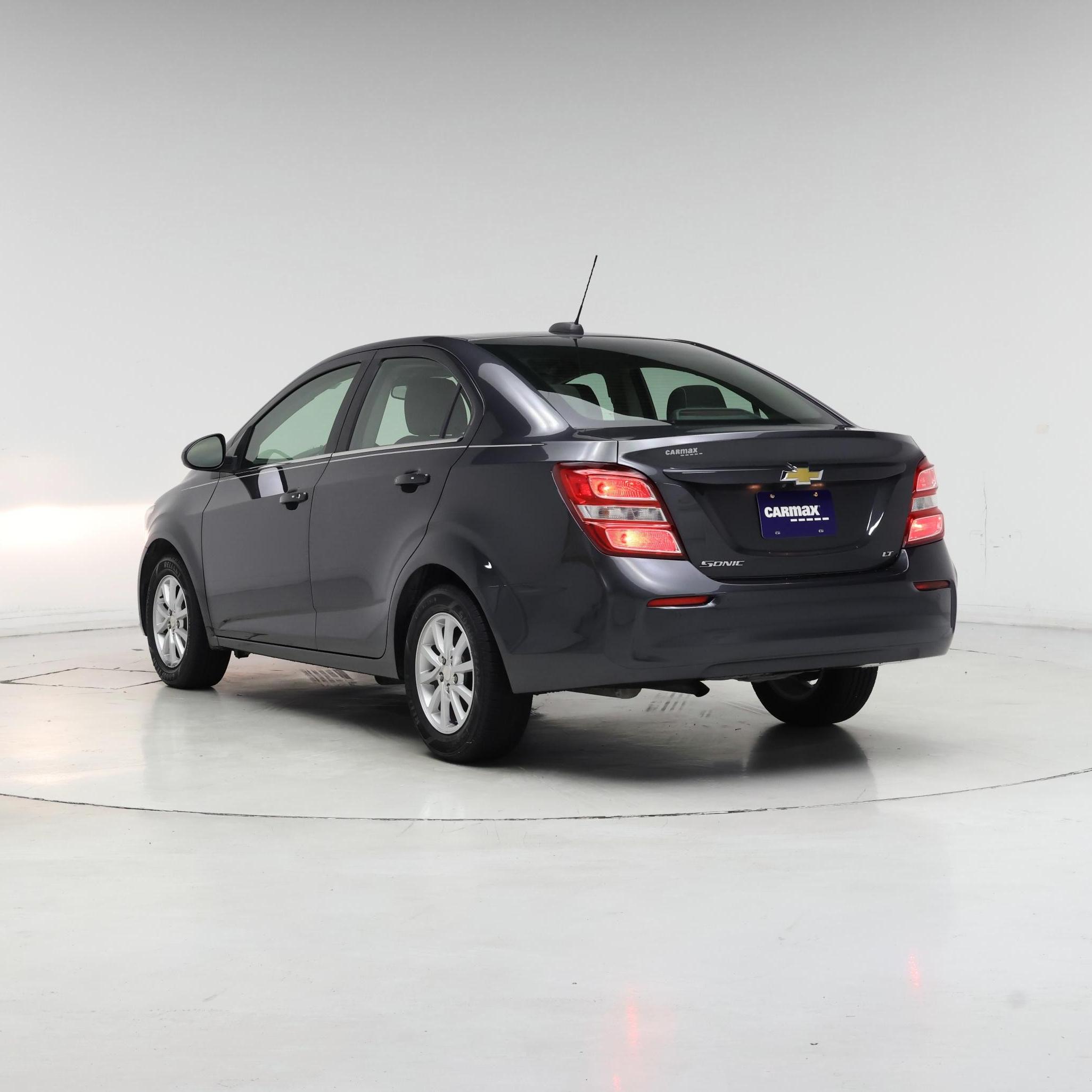 Thumbnail: 2018 Chevrolet Sonic - 2