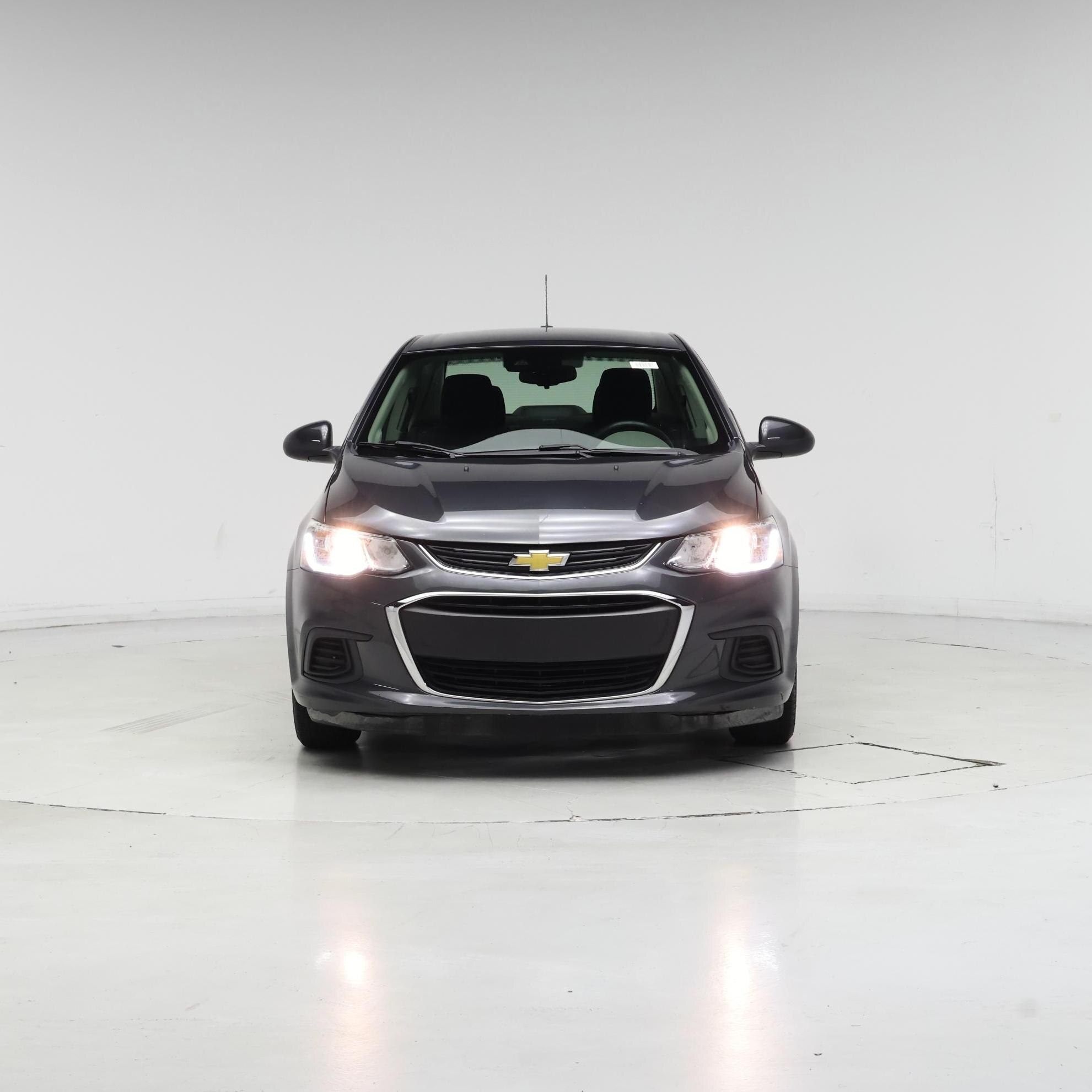 Thumbnail: 2018 Chevrolet Sonic - 5