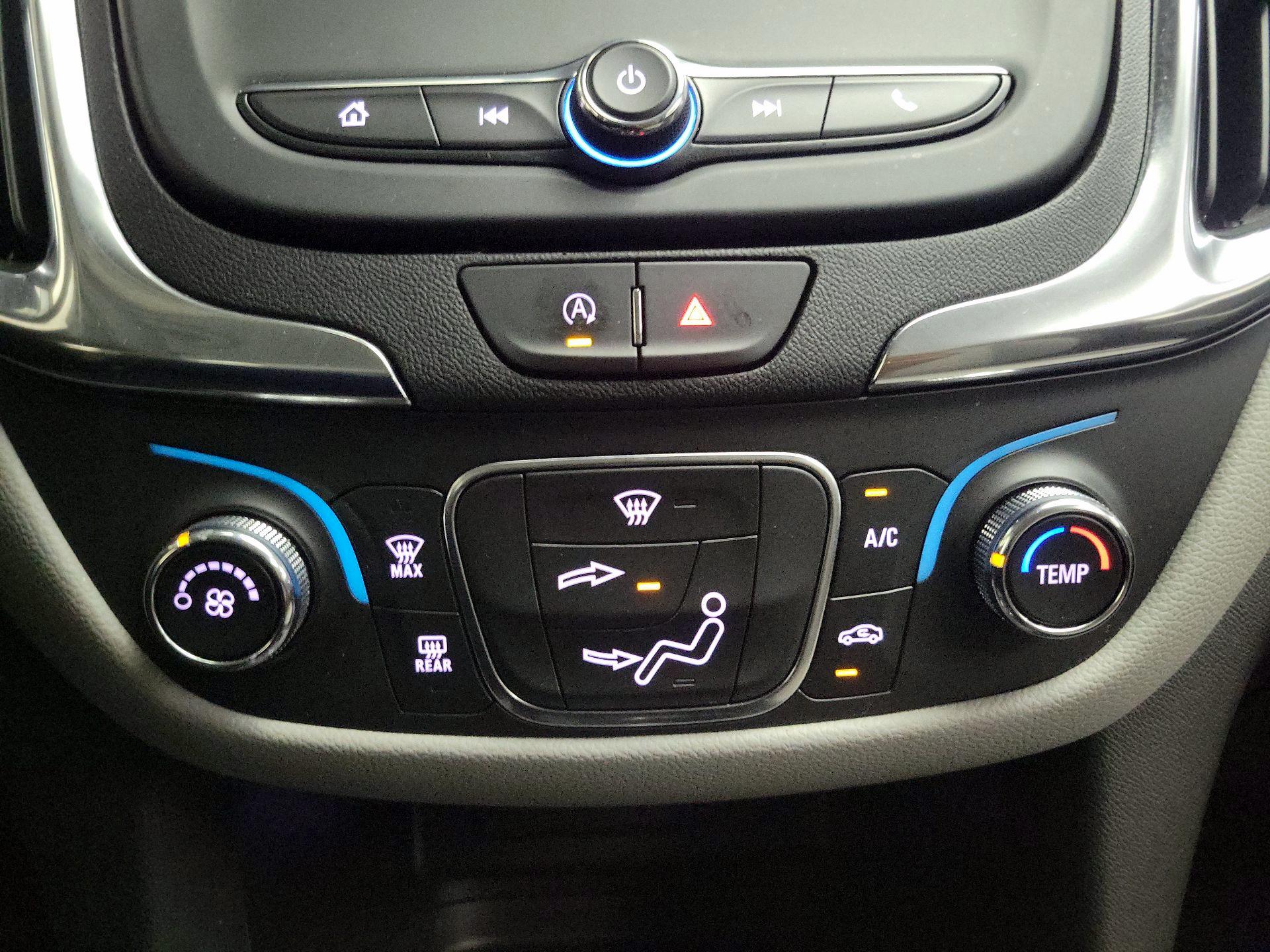 Thumbnail: 2024 Chevrolet Equinox - 16