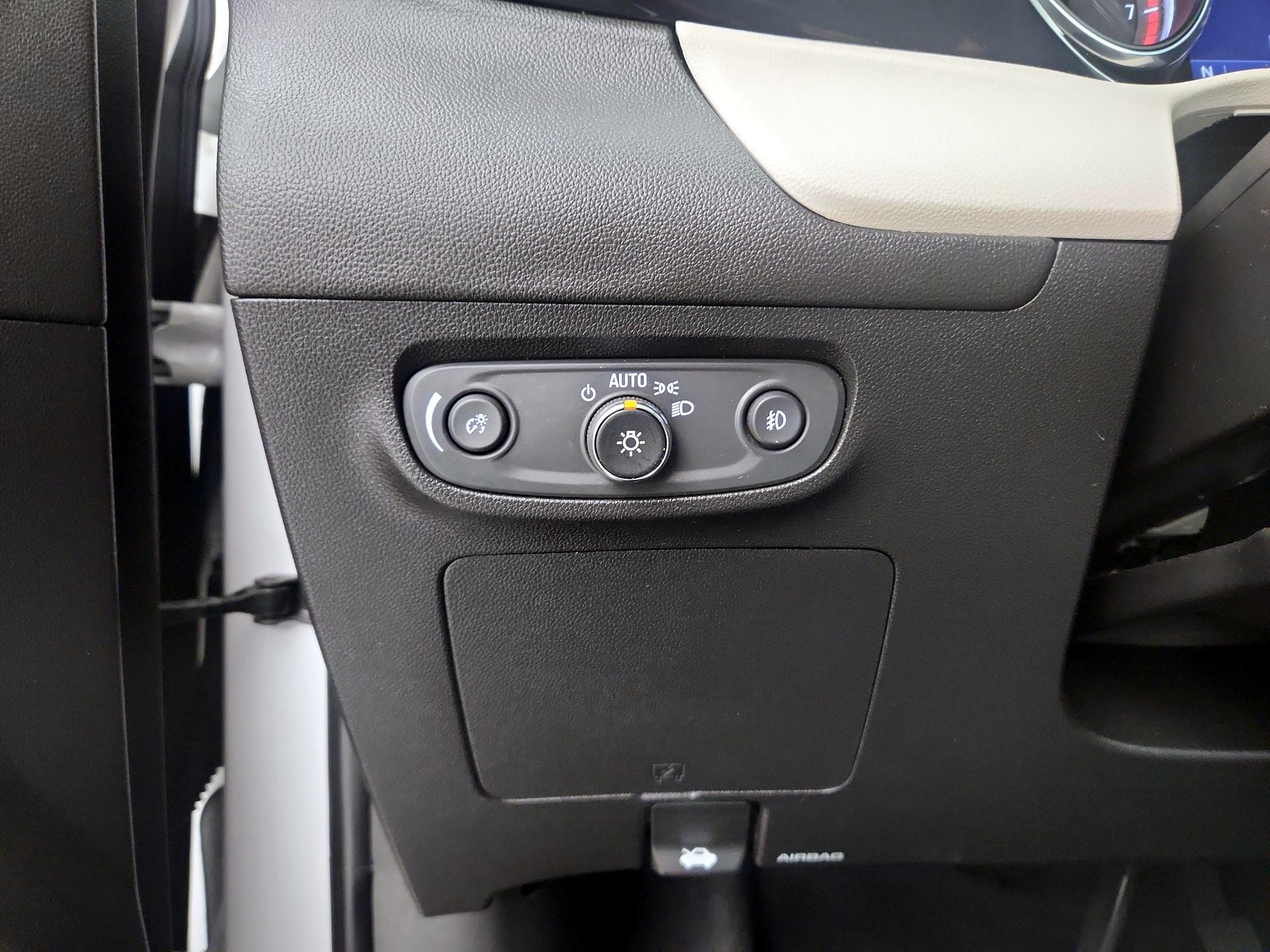 Thumbnail: 2021 Buick Encore GX - 13