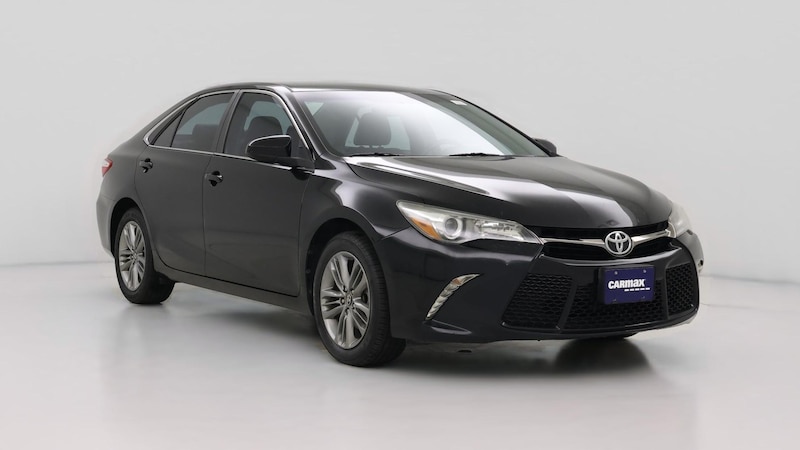 2017 Toyota Camry SE Hero Image