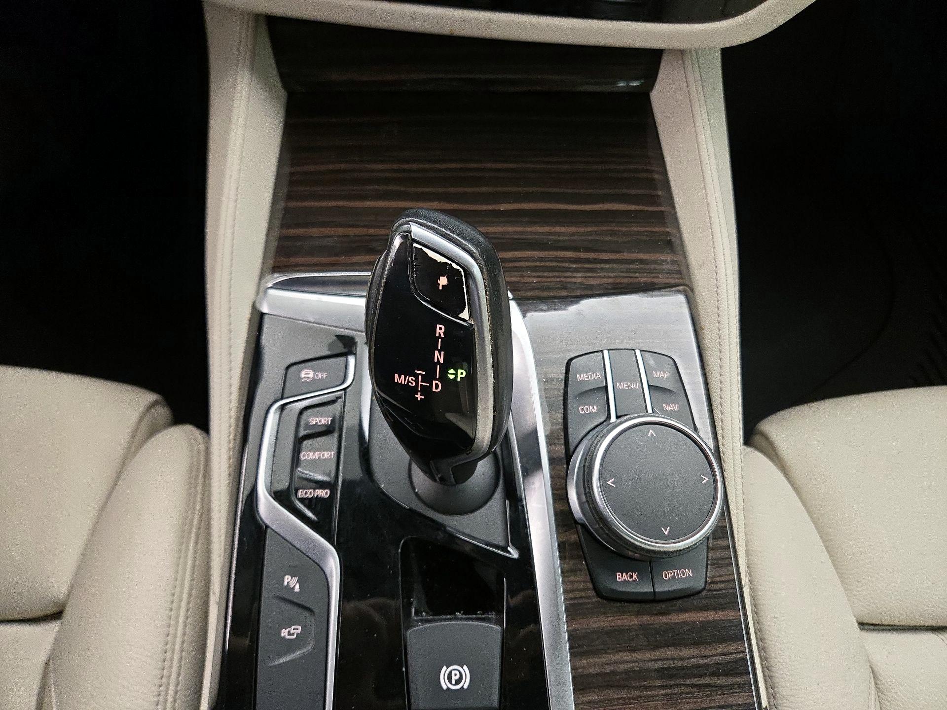 Thumbnail: 2019 BMW 5 Series - 18