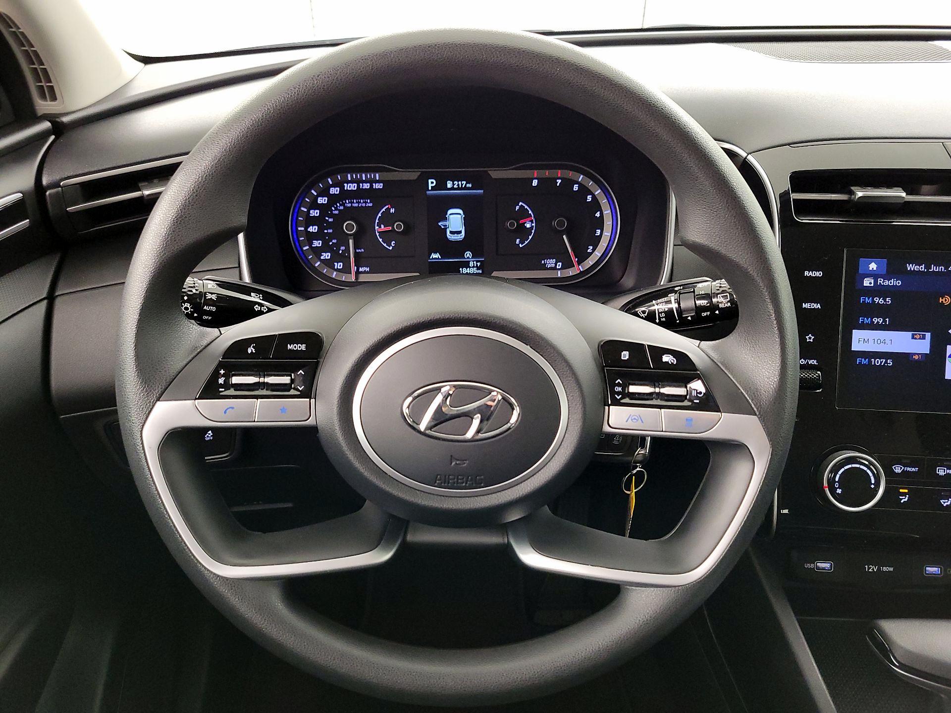 Thumbnail: 2023 Hyundai Tucson - 10