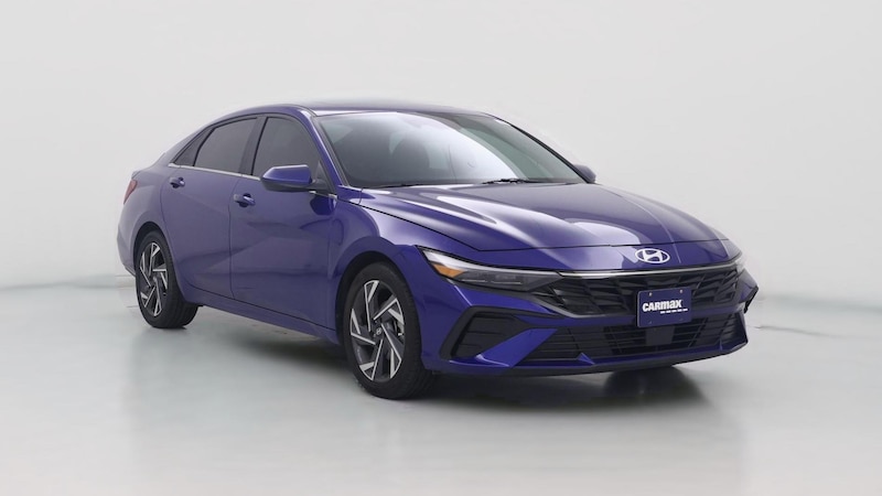 2024 Hyundai Elantra SEL Hero Image