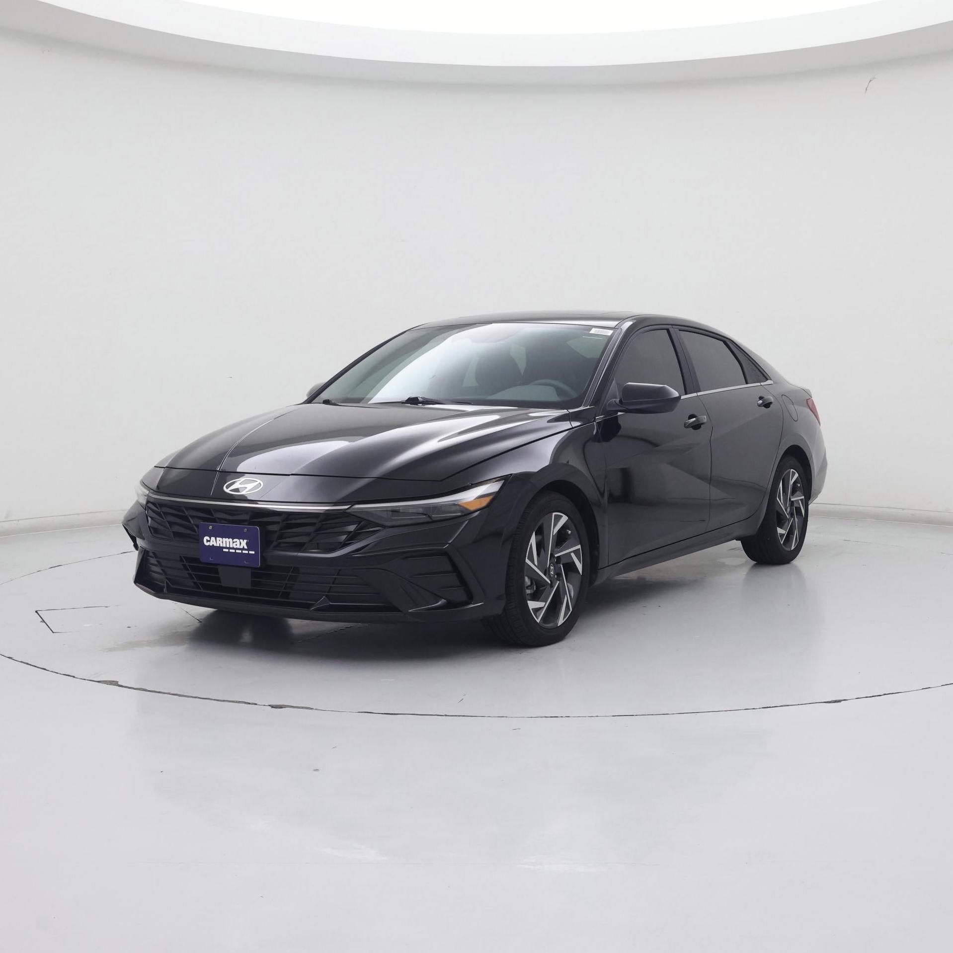 Thumbnail: 2024 Hyundai Elantra - 4