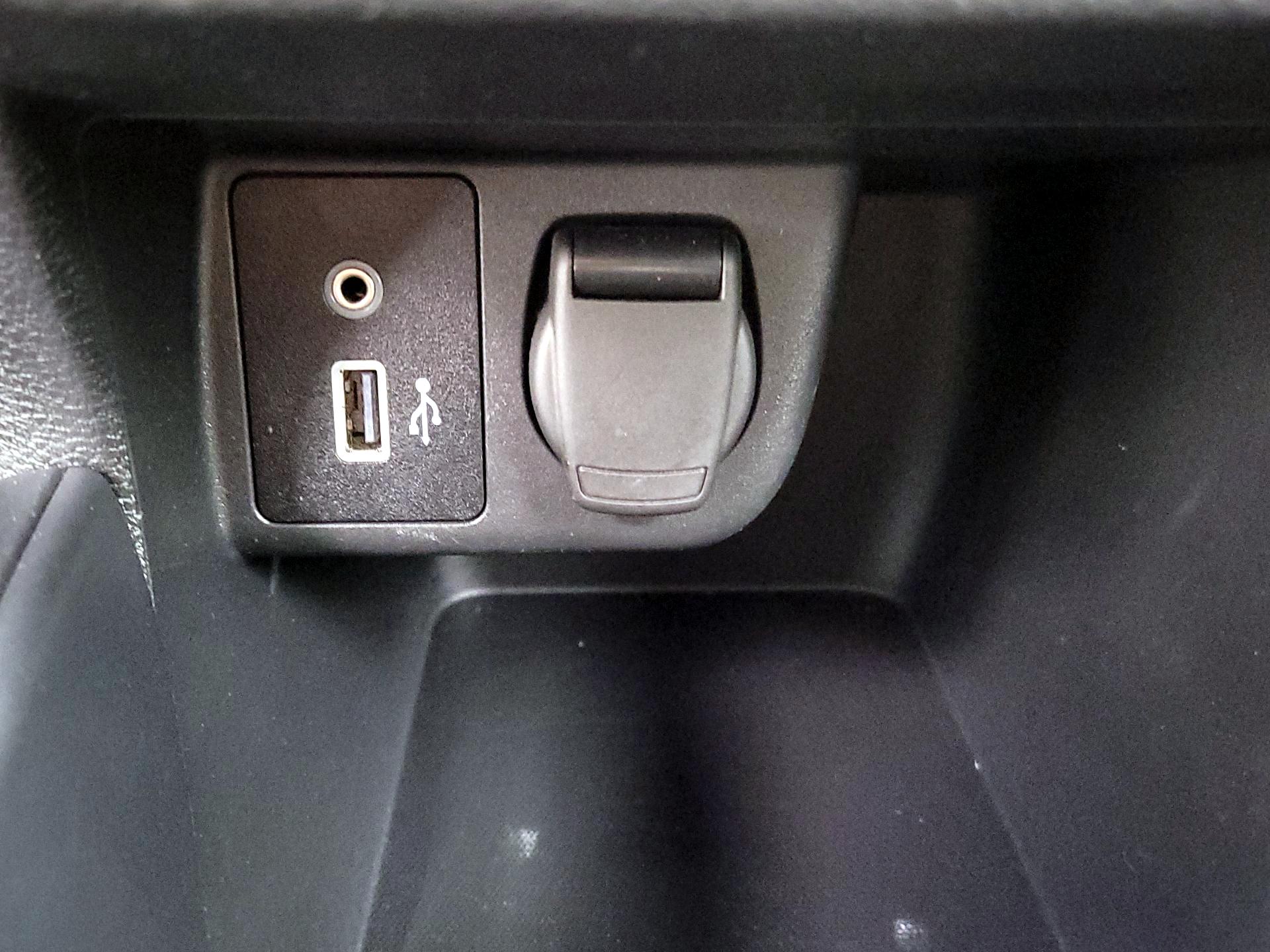 Thumbnail: 2022 Nissan Versa - 18