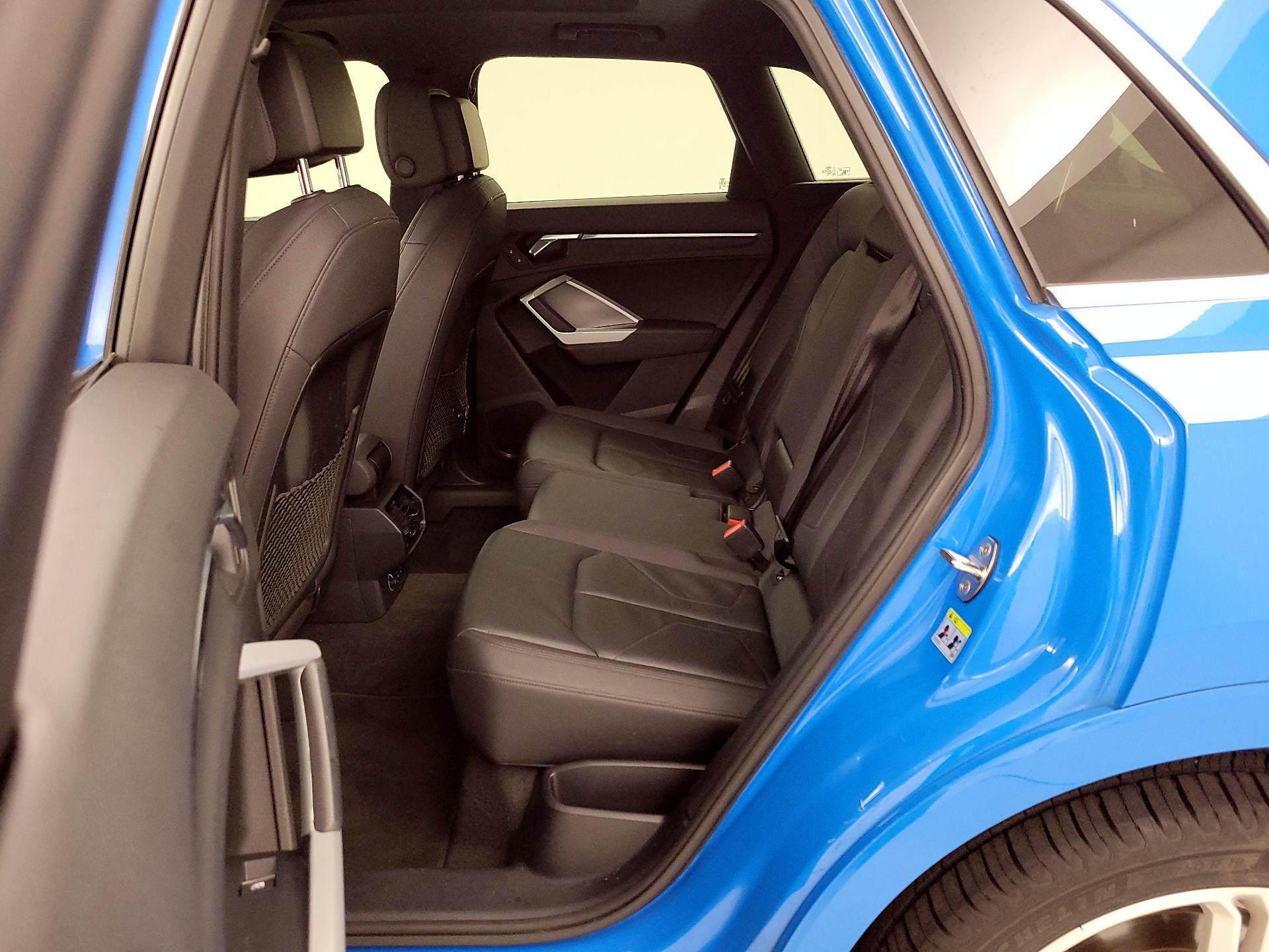 Thumbnail: 2020 Audi Q3 - 20