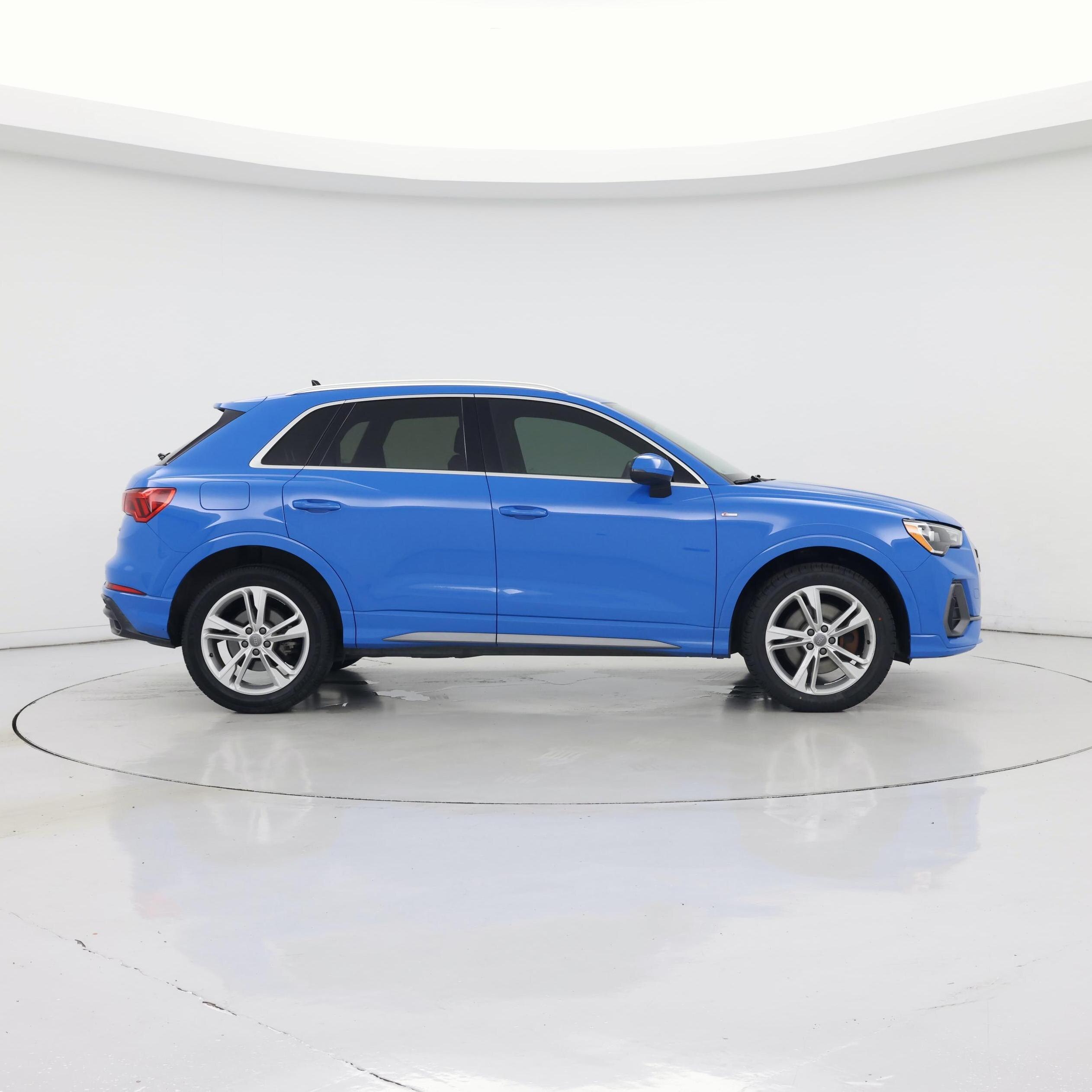 Thumbnail: 2020 Audi Q3 - 7