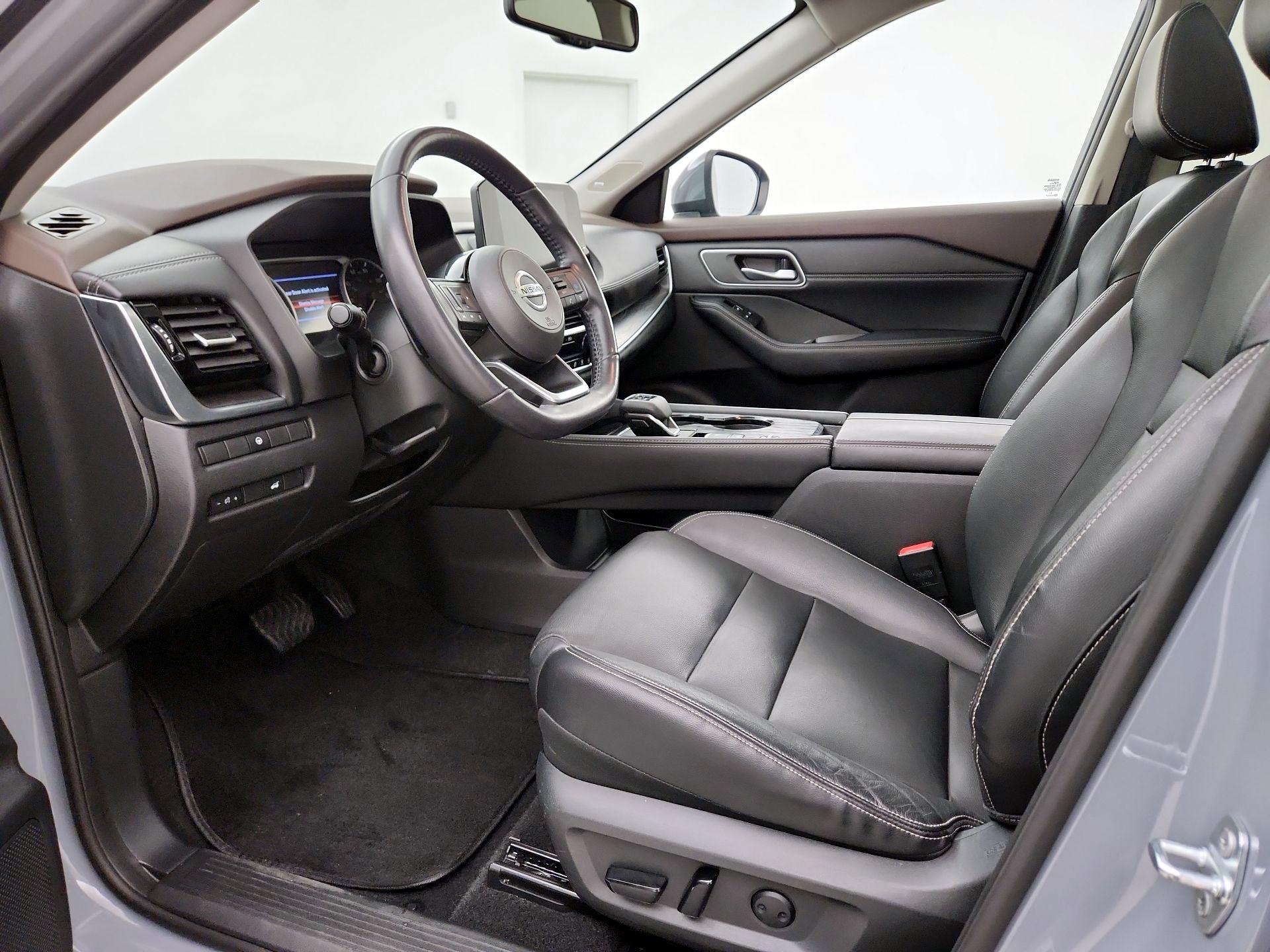 Thumbnail: 2021 Nissan Rogue - 11