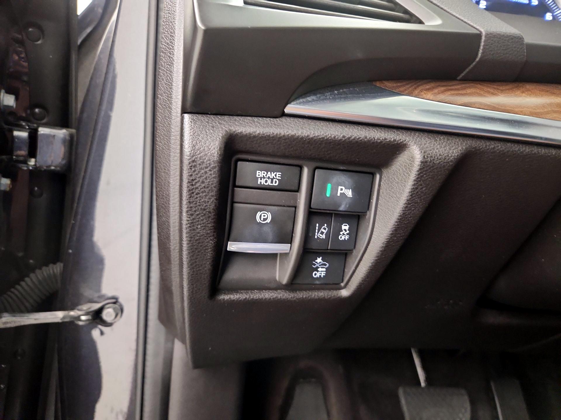 Thumbnail: 2019 Acura MDX - 13