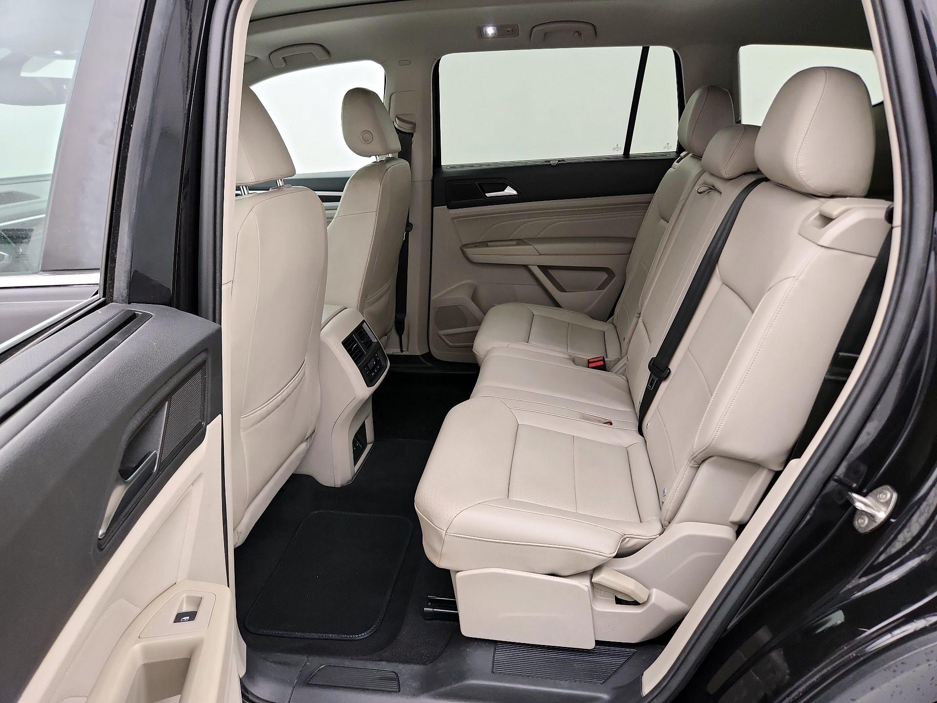 Thumbnail: 2021 Volkswagen Atlas - 20