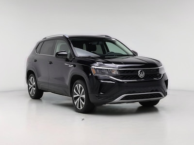 Black 2022 Volkswagen Taos SE