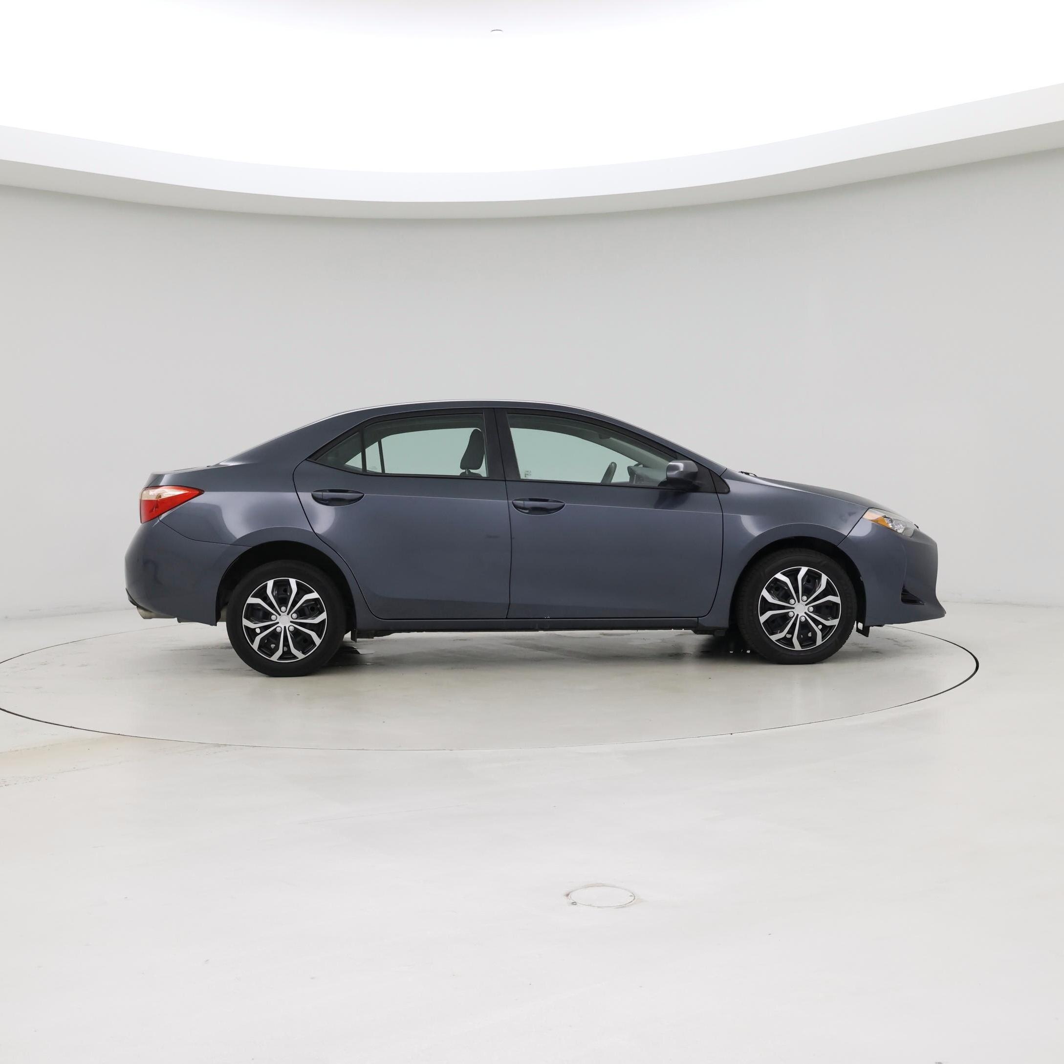 Thumbnail: 2017 Toyota Corolla - 7