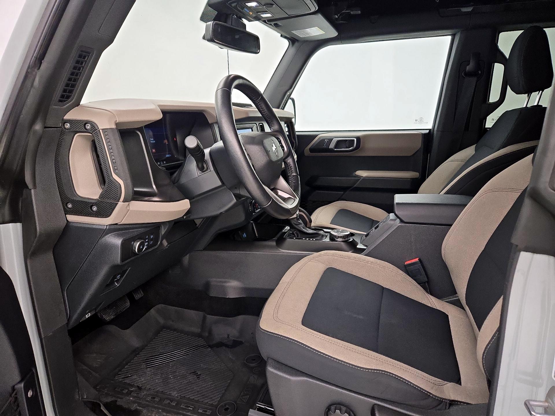 Thumbnail: 2022 Ford Bronco - 11