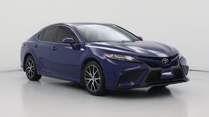 2023 Toyota Camry SE Hero Image