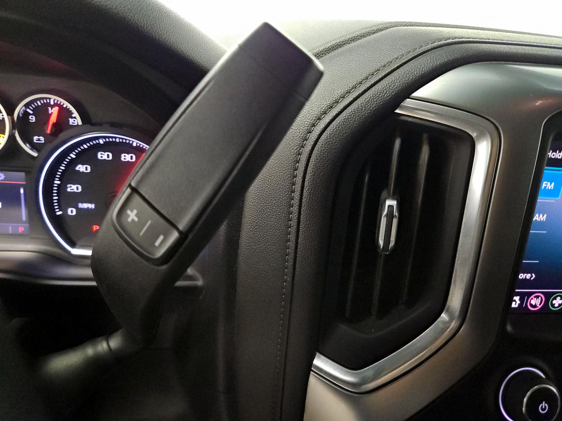 Thumbnail: 2019 Chevrolet Silverado 1500 - 17