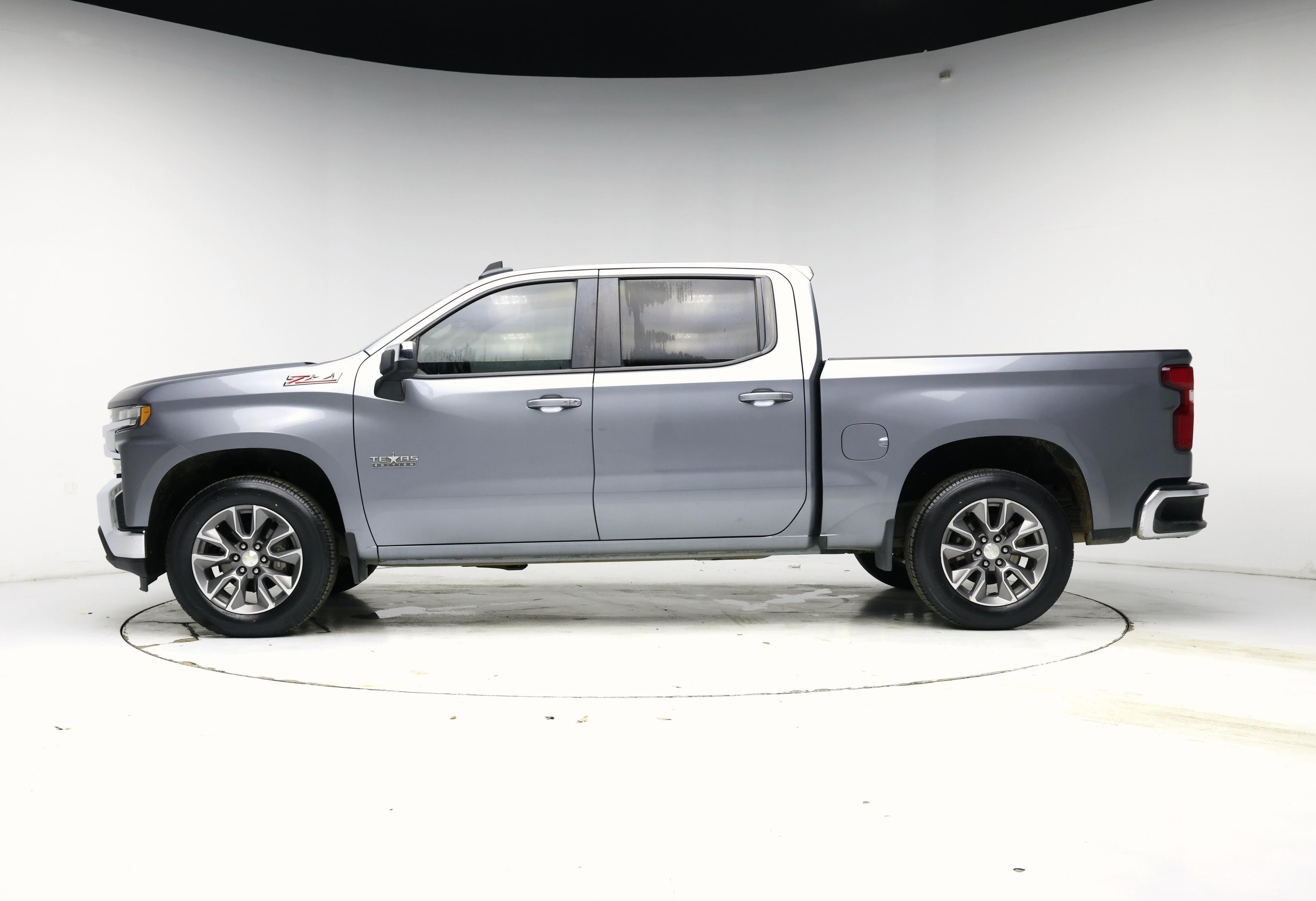 Thumbnail: 2019 Chevrolet Silverado 1500 - 3