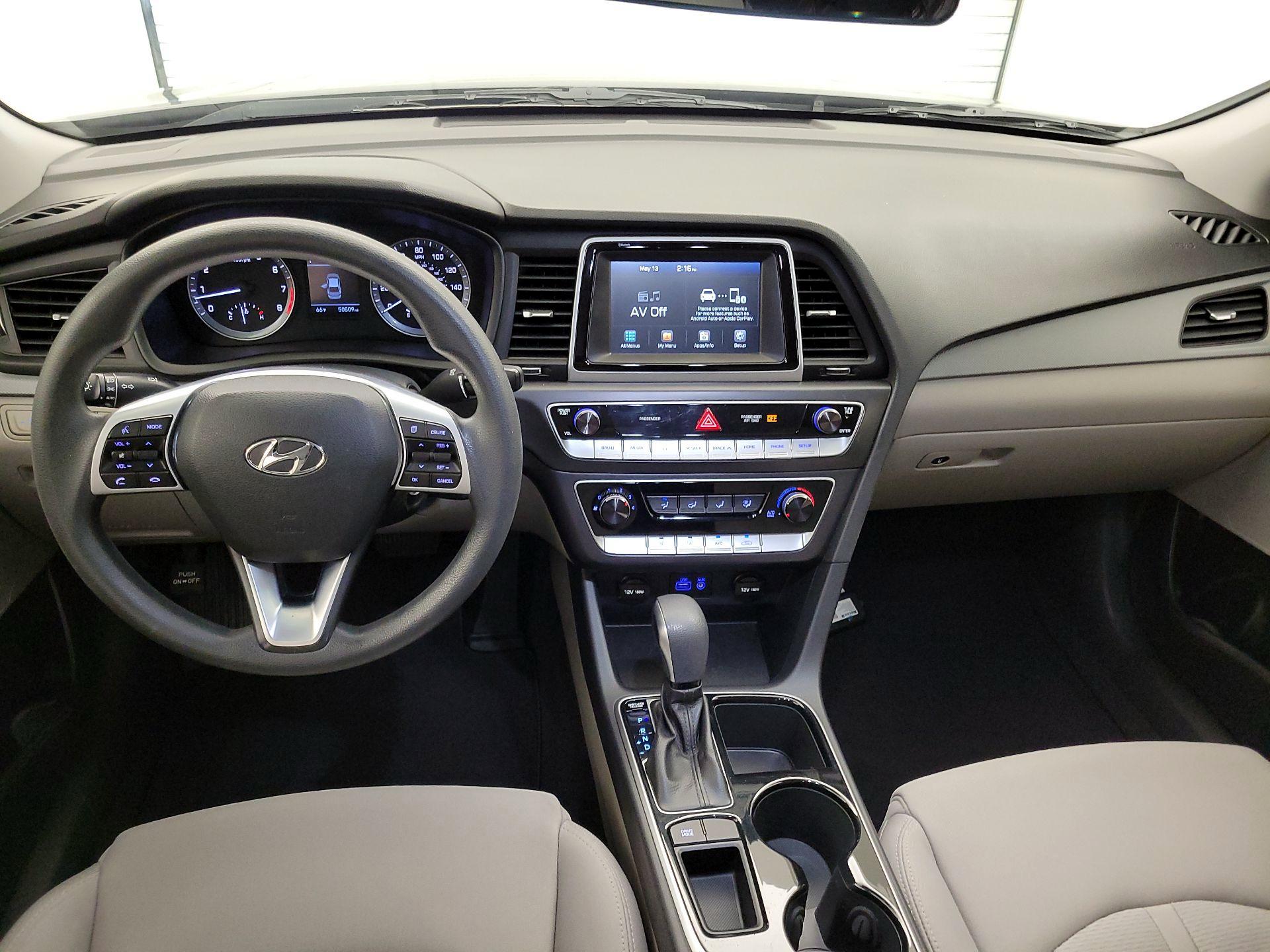 Thumbnail: 2019 Hyundai Sonata - 9