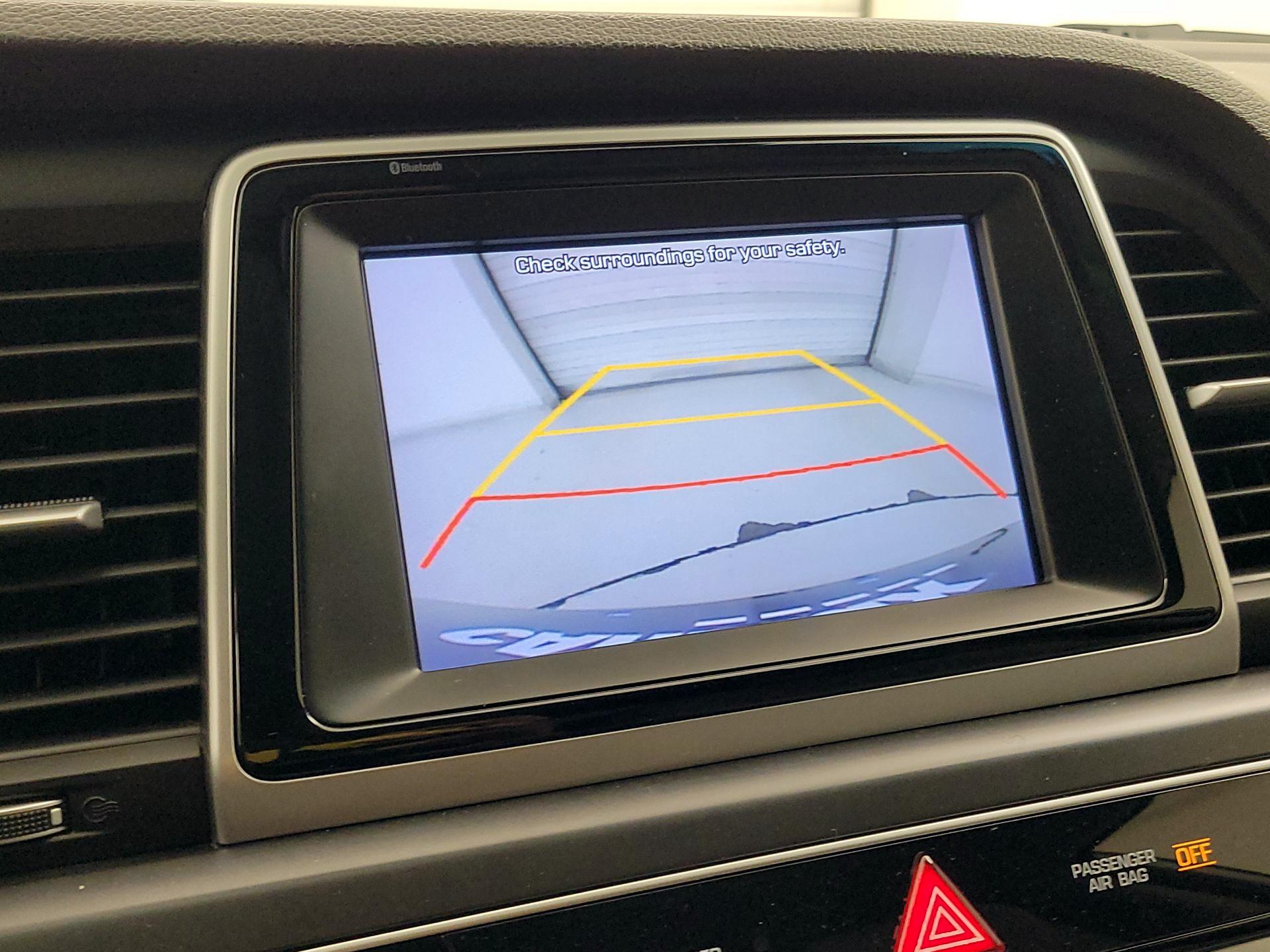 Thumbnail: 2019 Hyundai Sonata - 14