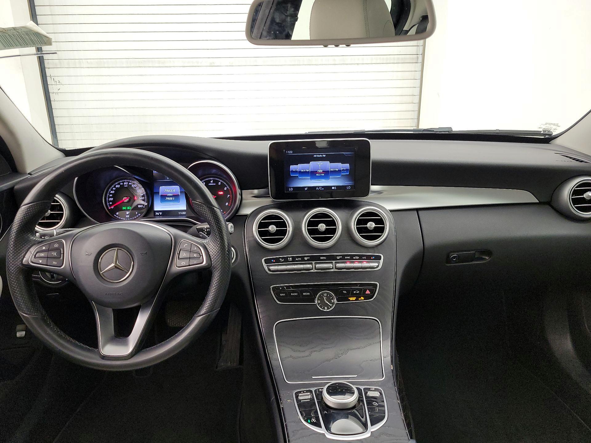 Thumbnail: 2017 Mercedes-Benz C-Class - 9