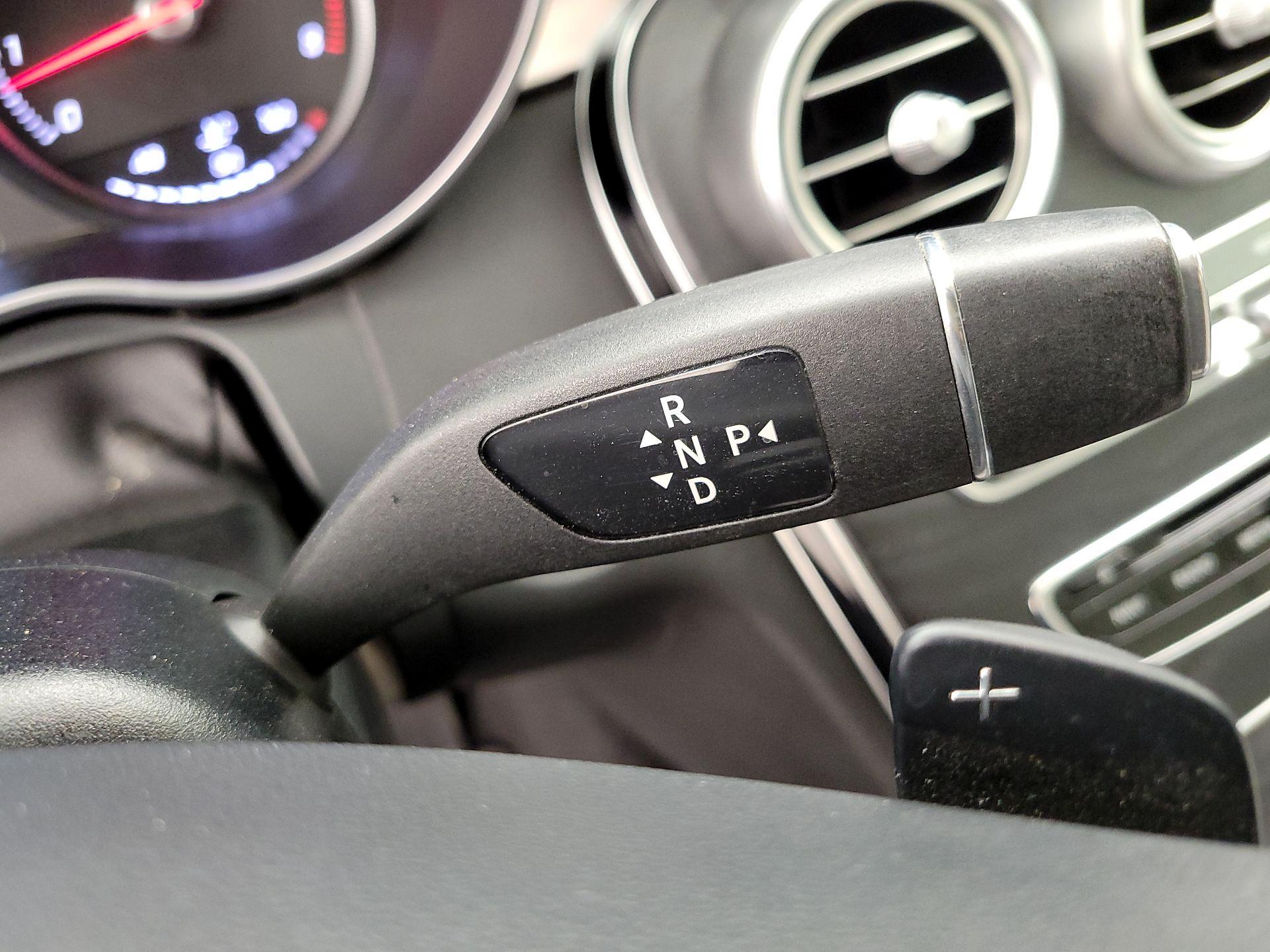 Thumbnail: 2017 Mercedes-Benz C-Class - 18