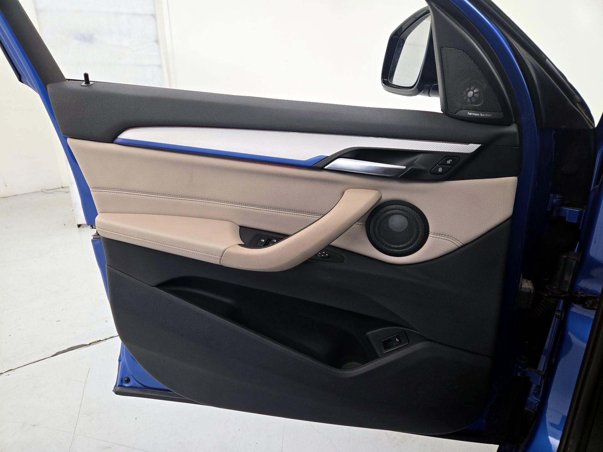 Thumbnail: 2019 BMW X1 - 12