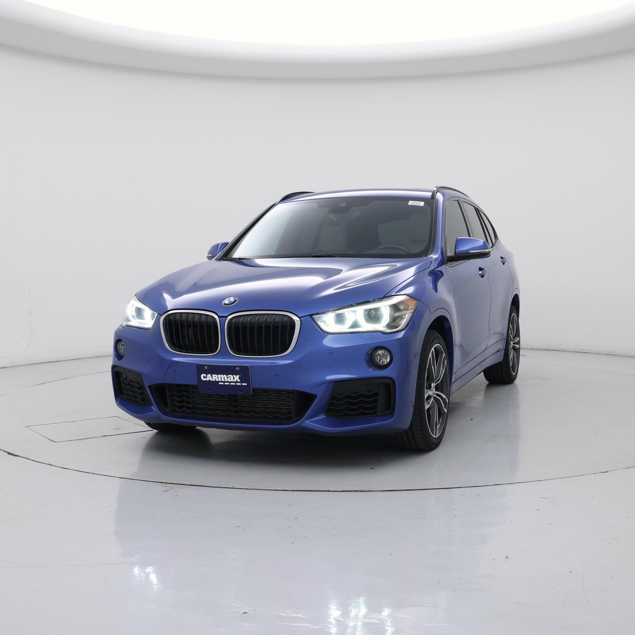 Thumbnail: 2019 BMW X1 - 4