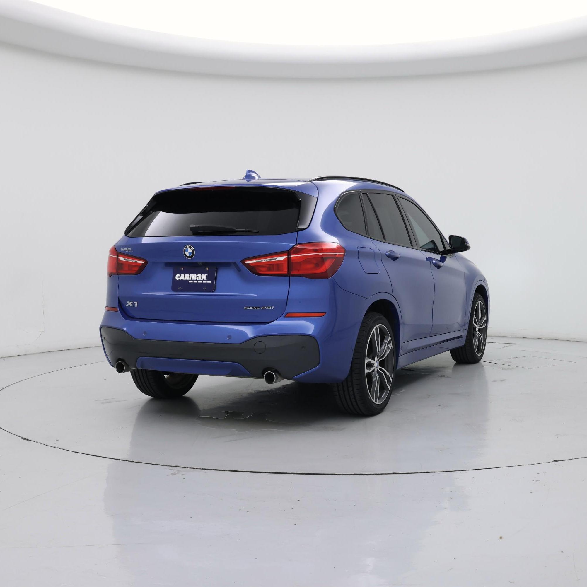Thumbnail: 2019 BMW X1 - 8
