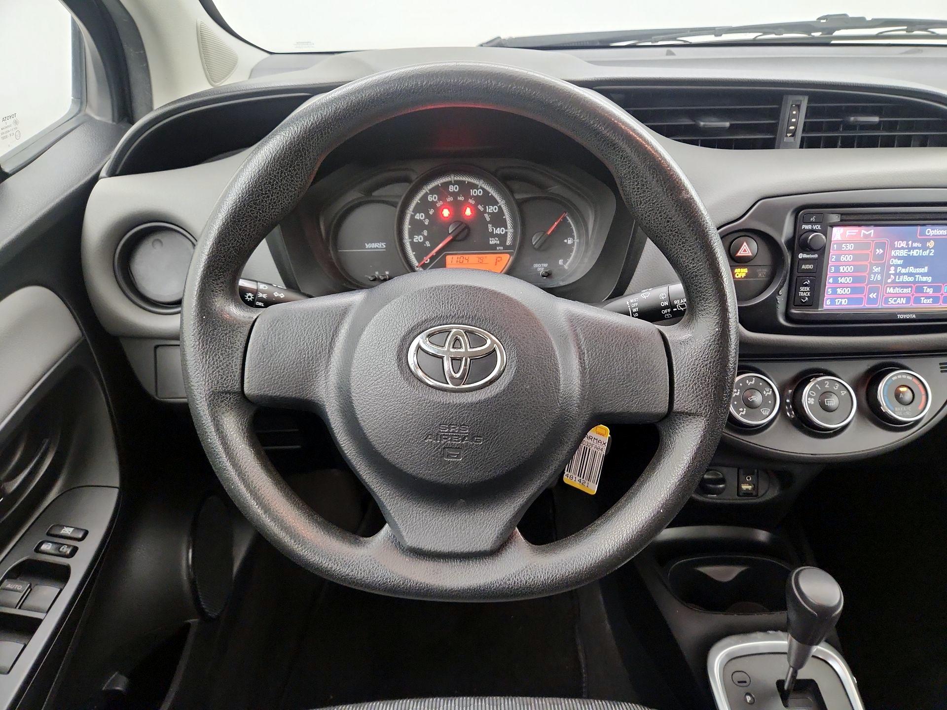 Thumbnail: 2015 Toyota Yaris - 10