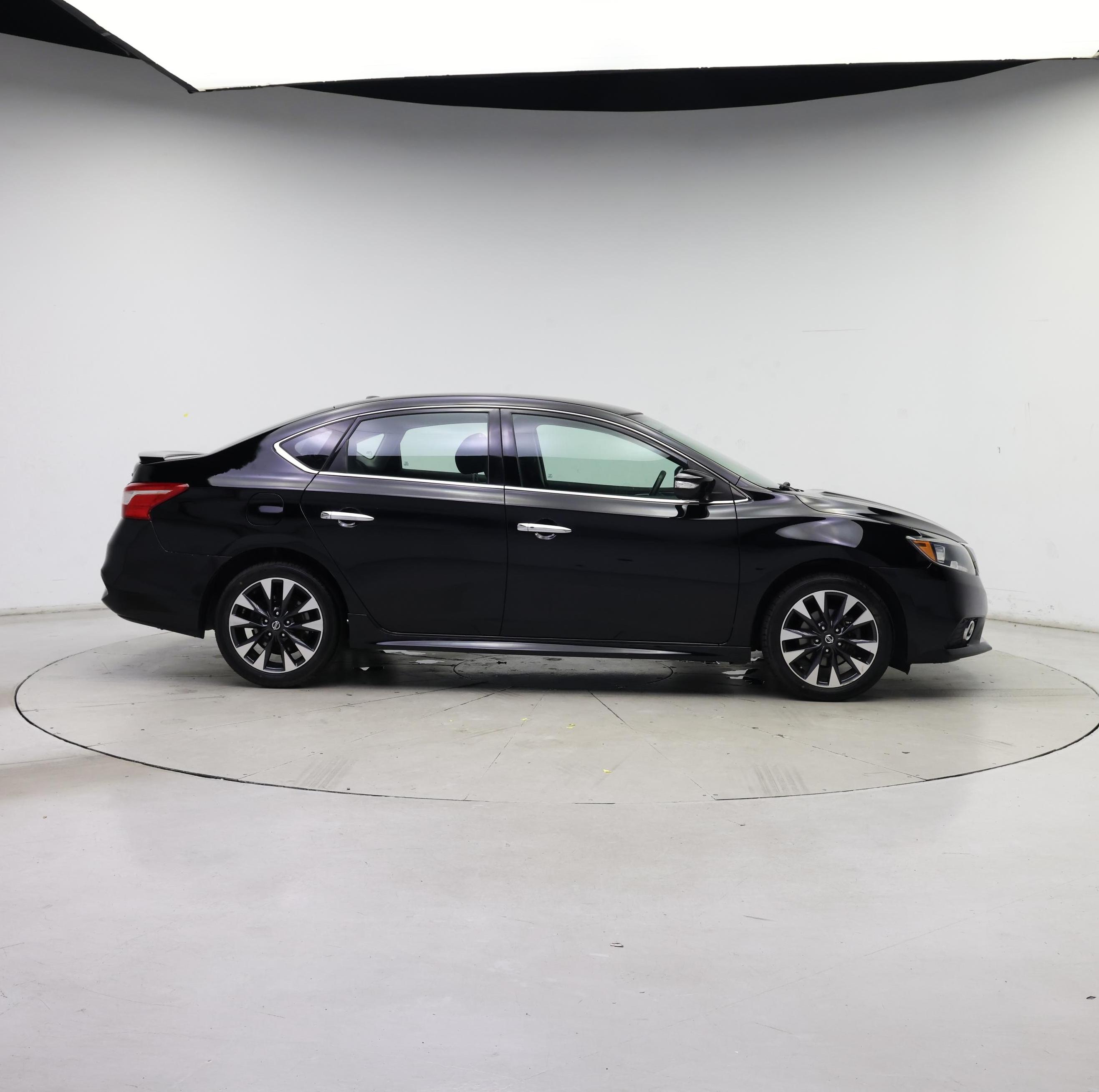 Thumbnail: 2019 Nissan Sentra - 7
