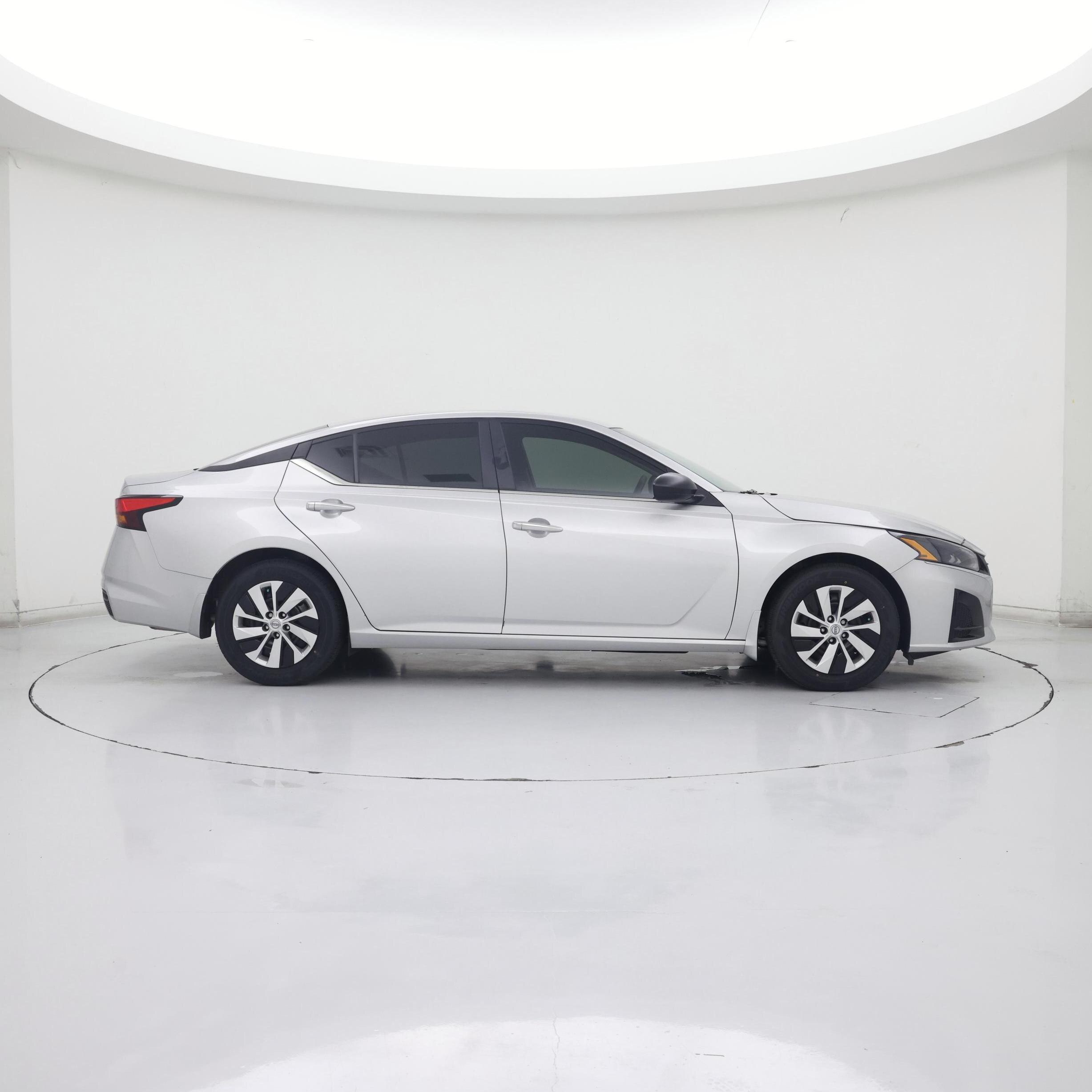 Thumbnail: 2024 Nissan Altima - 7