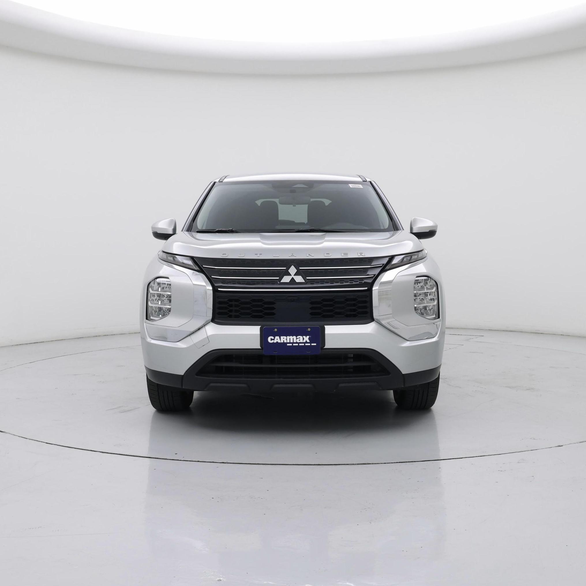 Thumbnail: 2024 Mitsubishi Outlander - 5