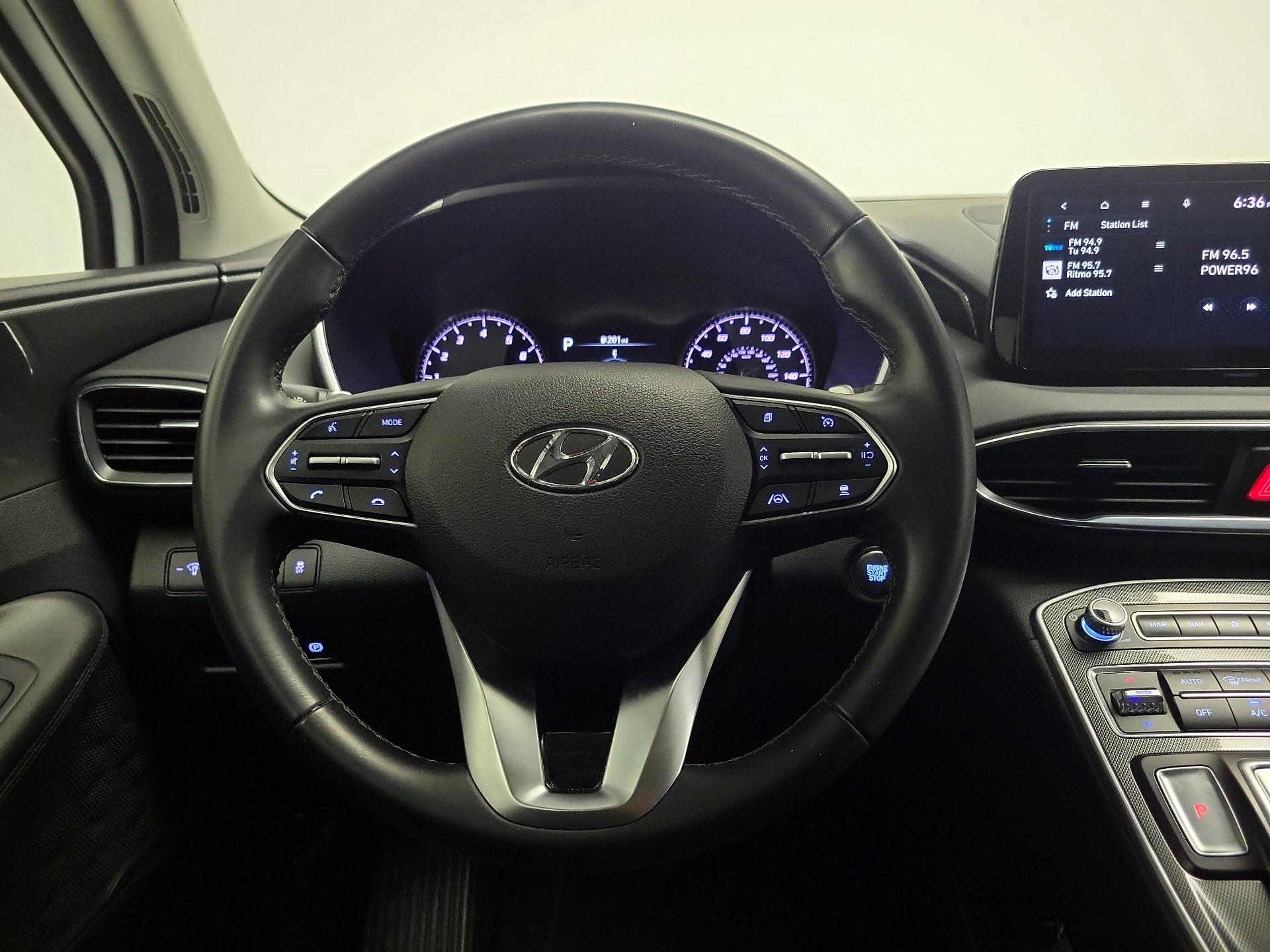 Thumbnail: 2023 Hyundai Santa Fe - 10