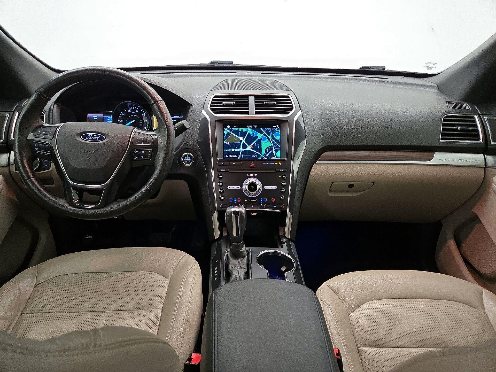 Thumbnail: 2019 Ford Explorer - 9
