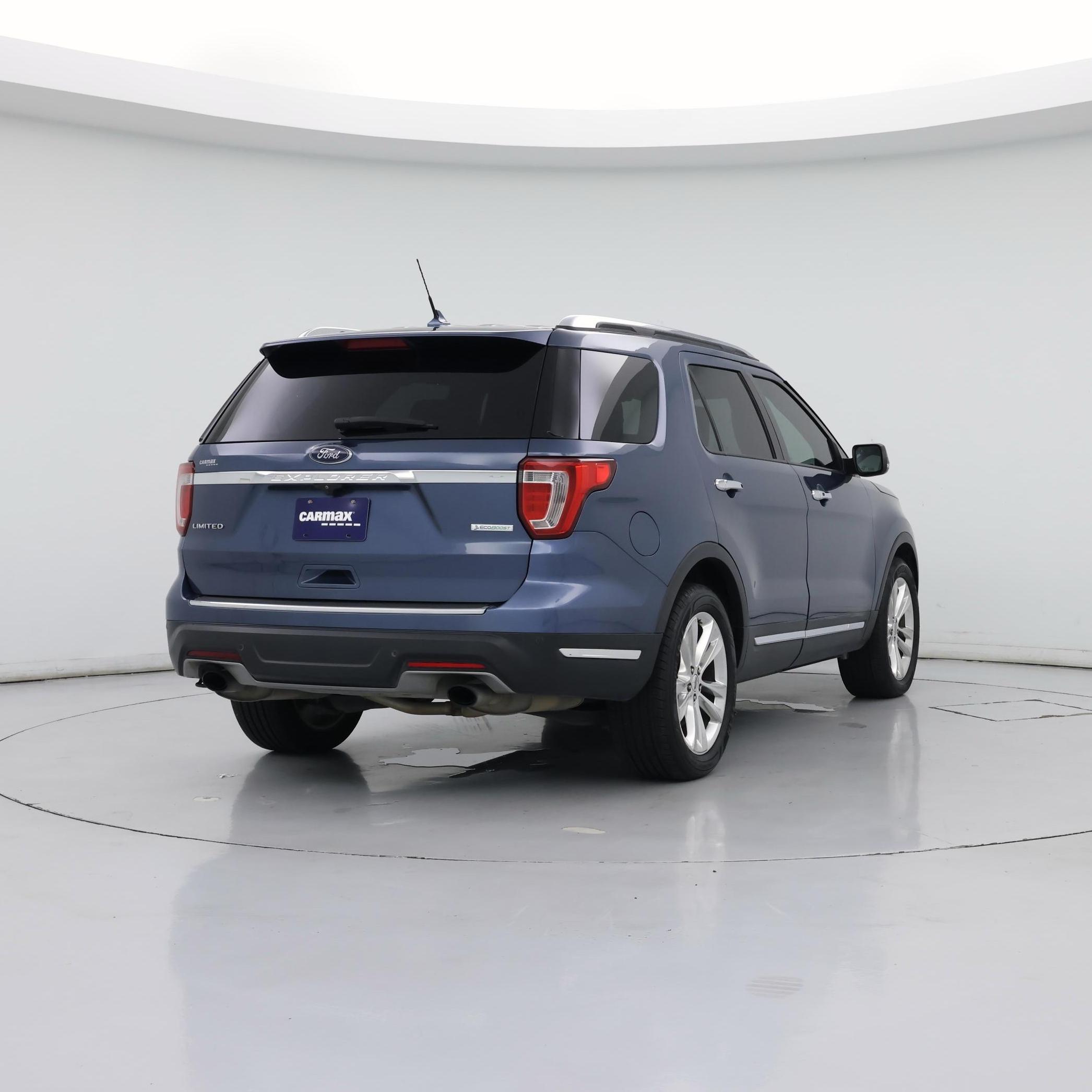 Thumbnail: 2019 Ford Explorer - 8