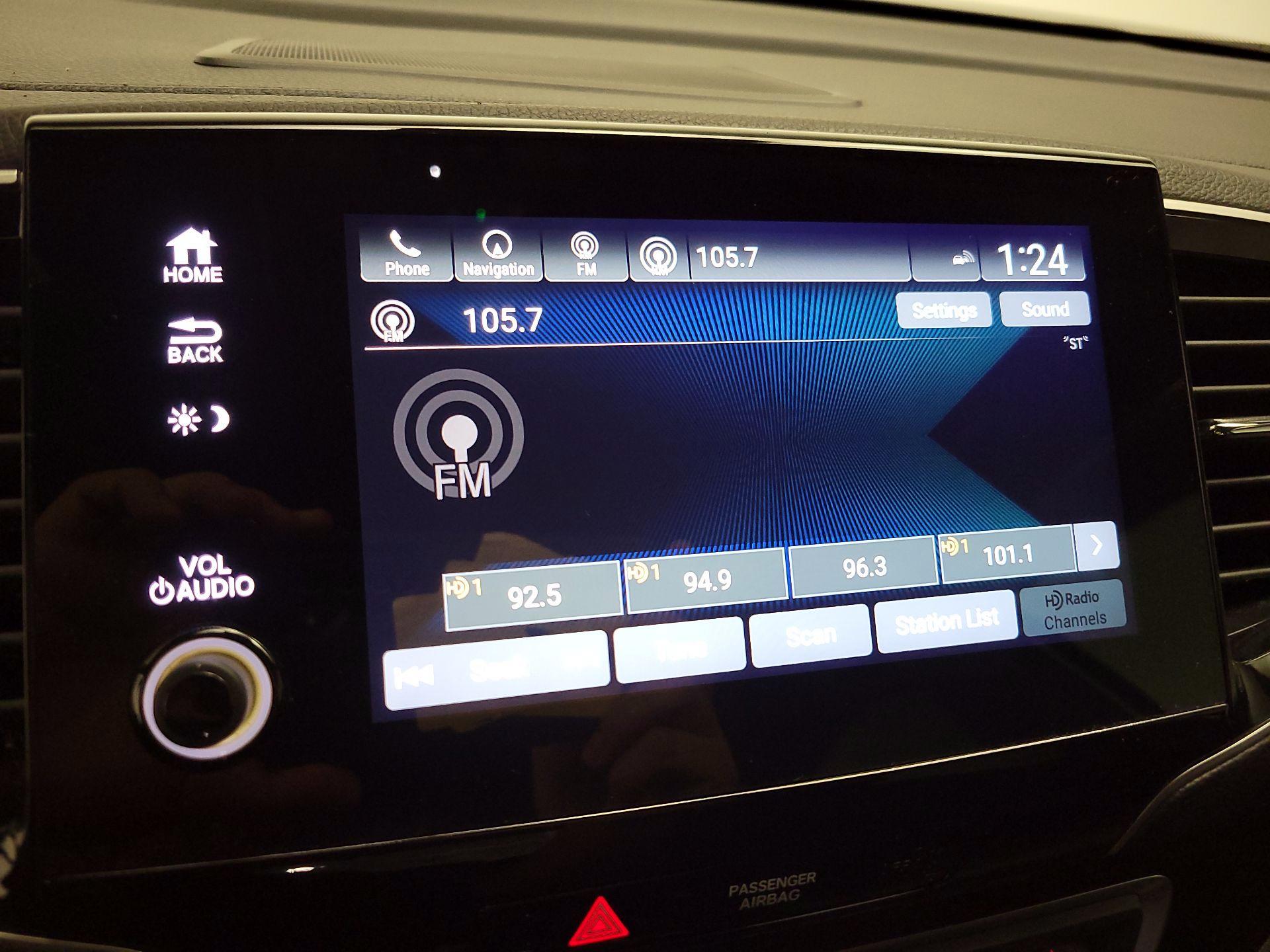 Thumbnail: 2019 Honda Passport - 16